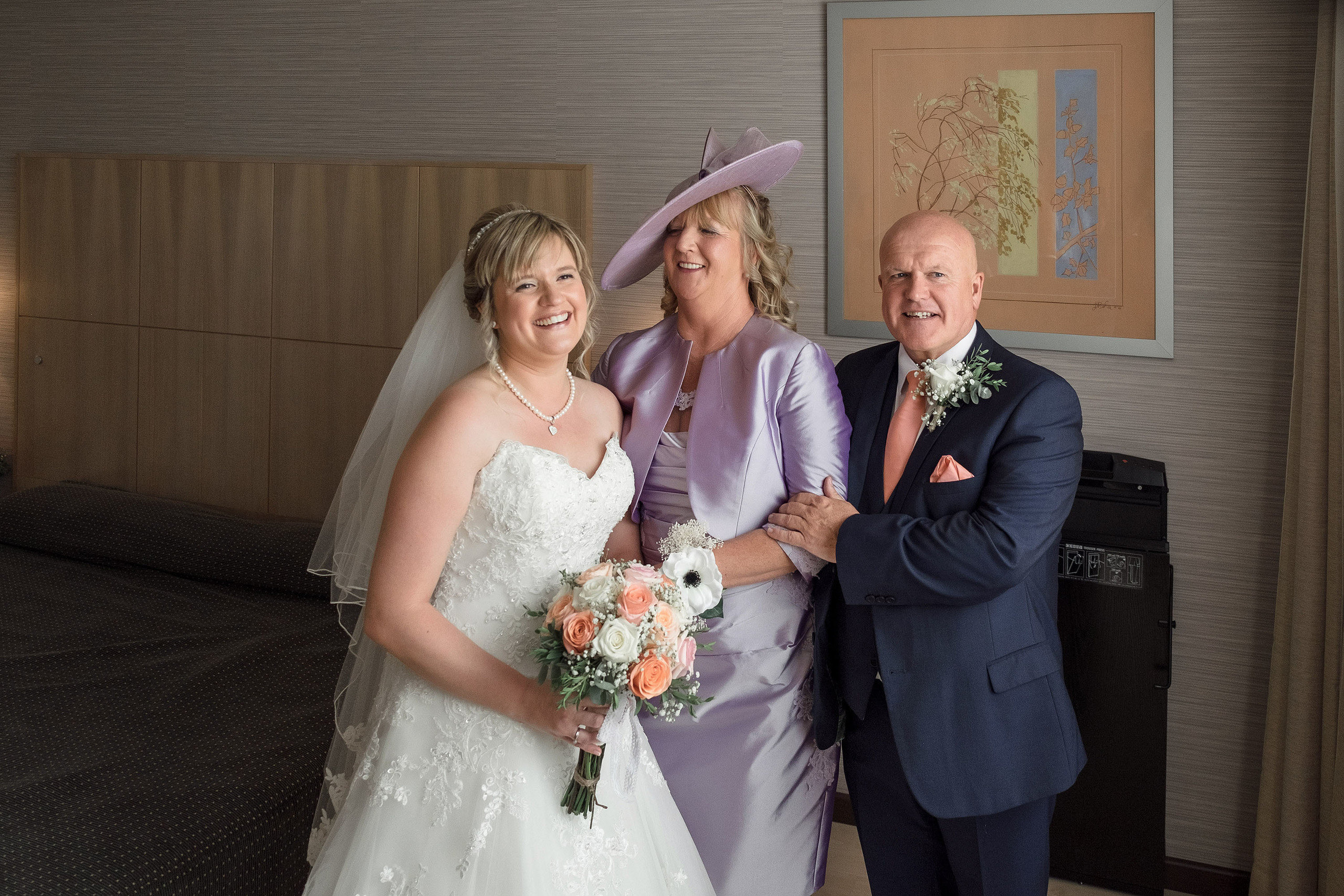 Boda Catedral Huesca - Abba Hotel - Hannah & Sergio. PIXLOVE - Fotógrafos de bodas Huesca Pirineos Zaragoza