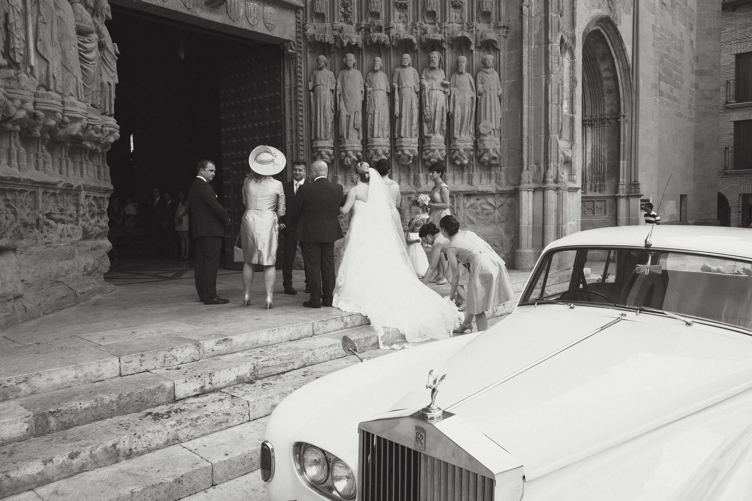 Boda Catedral Huesca - Abba Hotel - Hannah & Sergio. PIXLOVE - Fotógrafos de bodas Huesca Pirineos Zaragoza