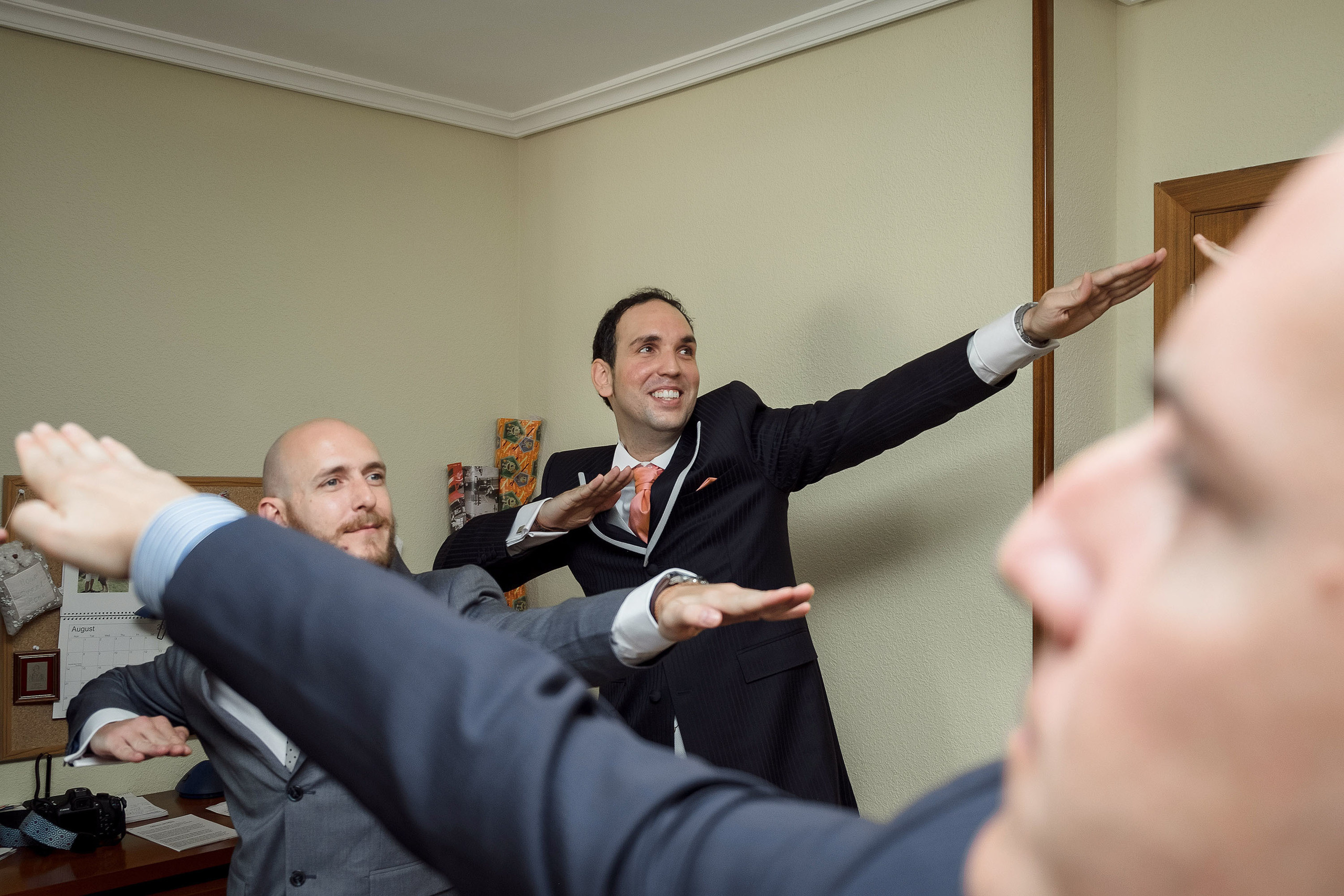 Boda Catedral Huesca - Abba Hotel - Hannah & Sergio. PIXLOVE - Fotógrafos de bodas Huesca Pirineos Zaragoza