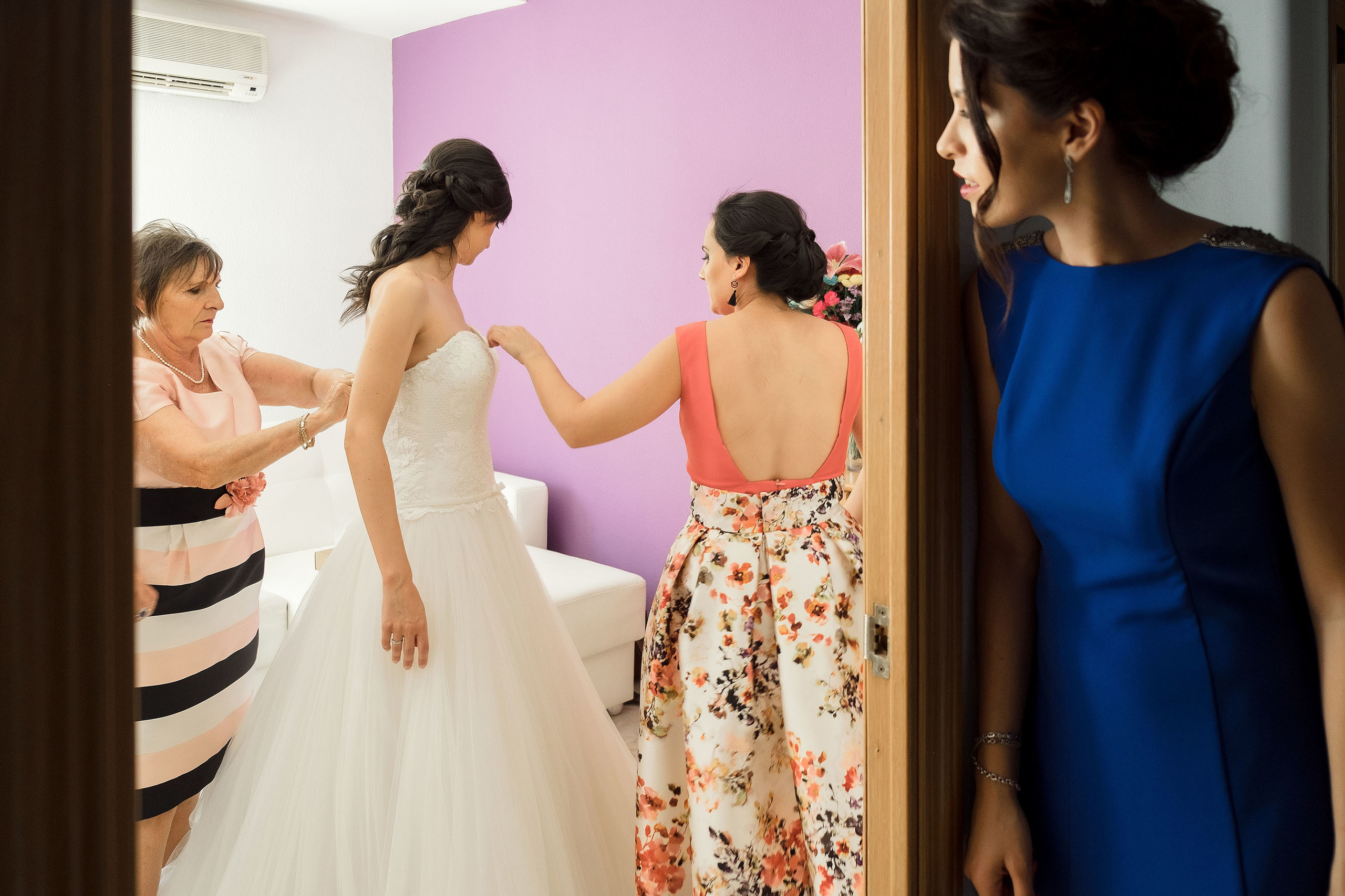 Boda Finca Sansui Zaragoza - Marta &J orge - Iglesia de Santa Isabel. PIXLOVE - Fotógrafos de bodas Huesca Pirineos Zaragoza