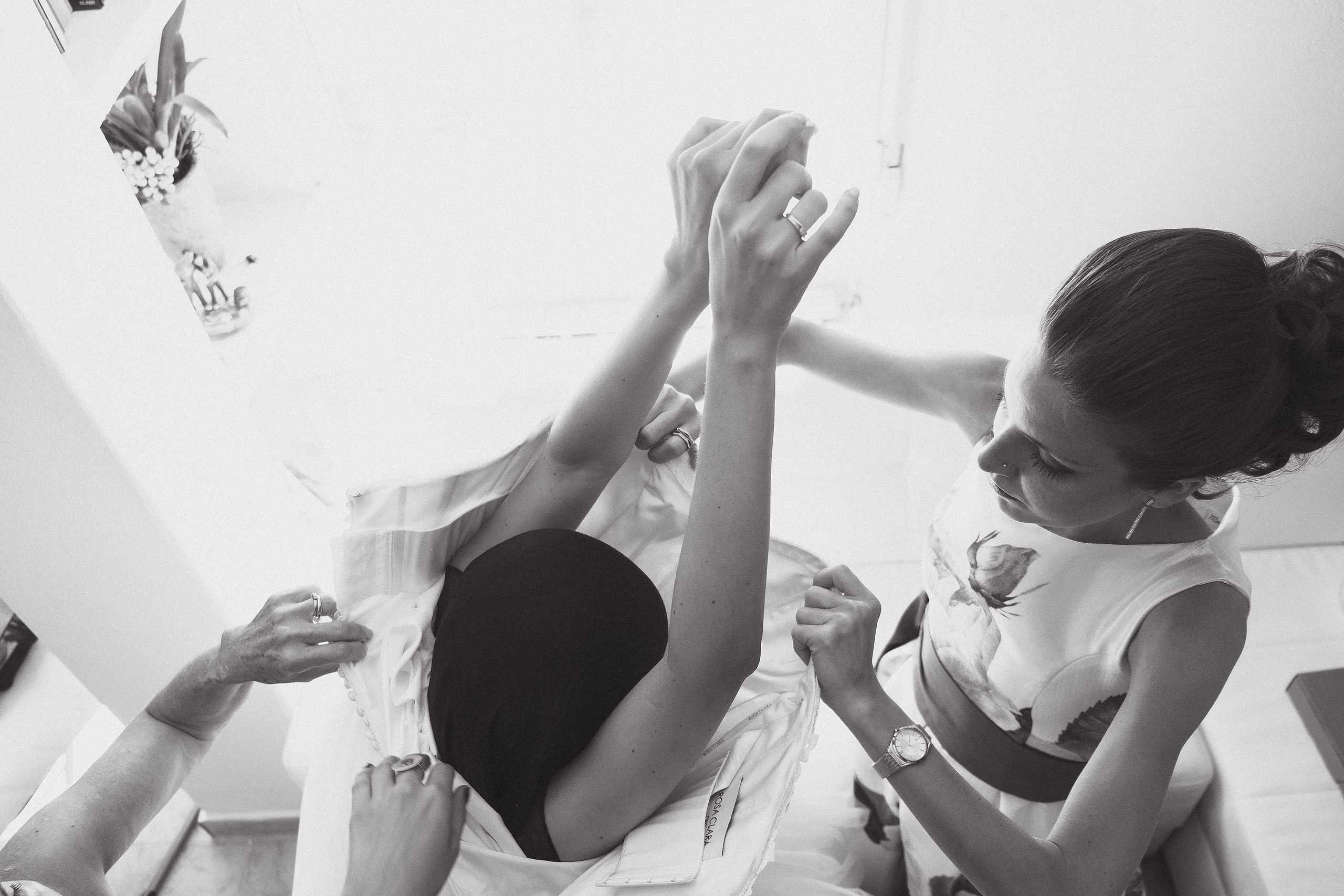 Boda Finca Sansui Zaragoza - Marta &J orge - Iglesia de Santa Isabel. PIXLOVE - Fotógrafos de bodas Huesca Pirineos Zaragoza