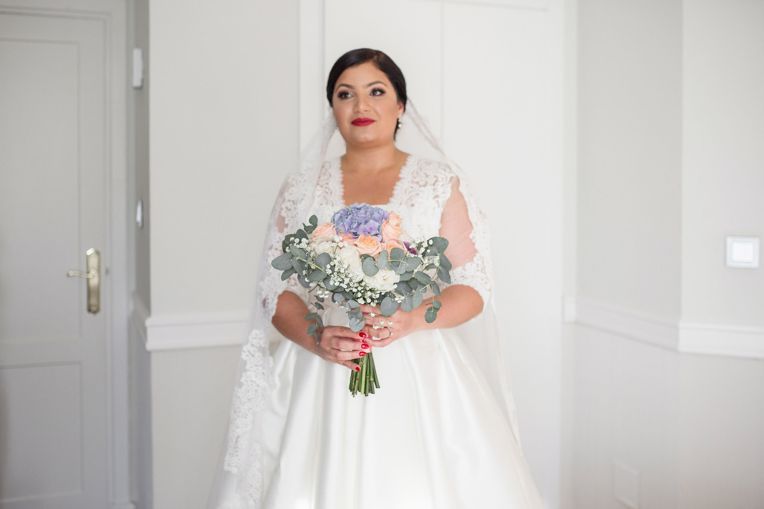 novia con ramo