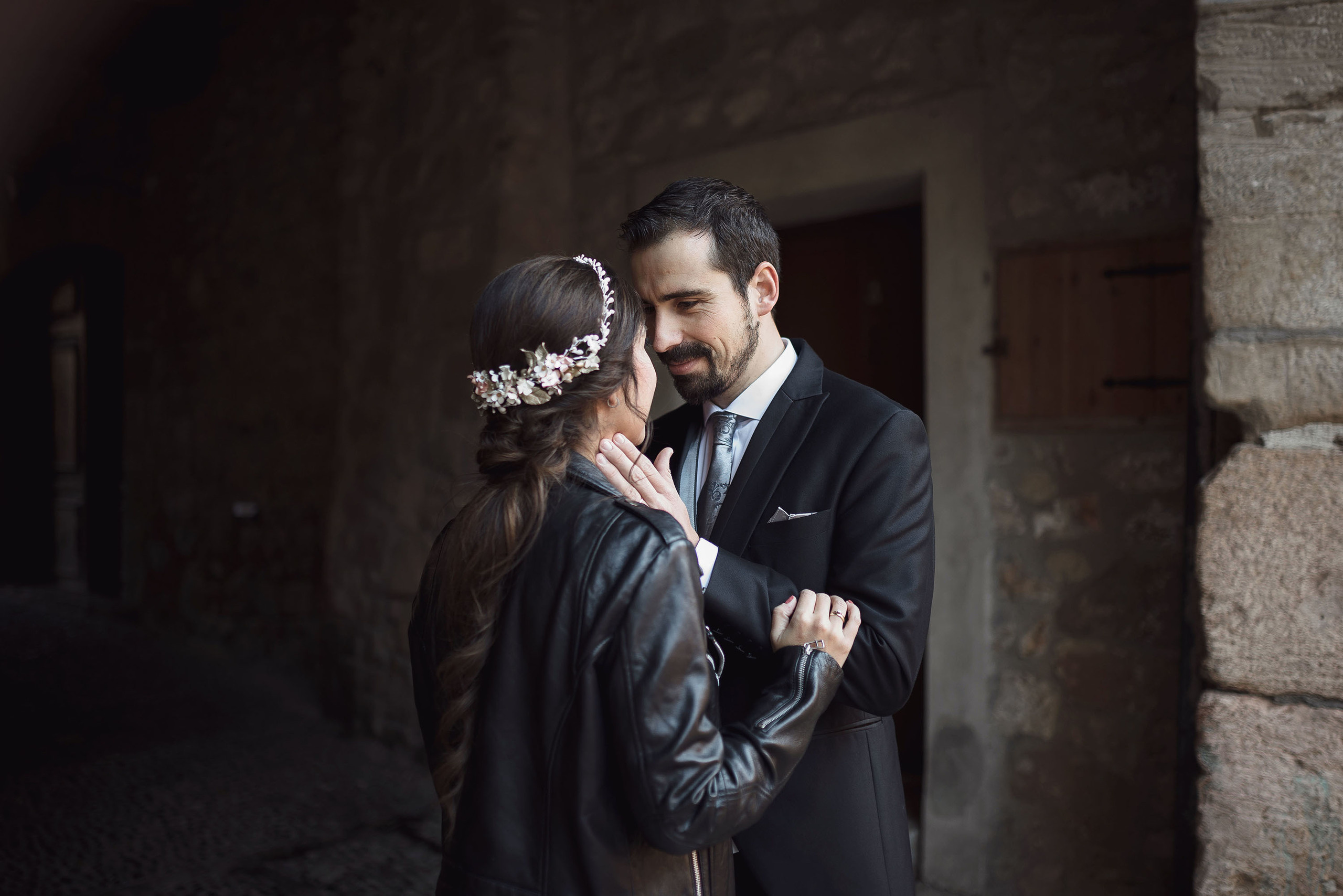 Postboda Alquezar - Patricia & Guillermo / Preboda en Pirineo. PIXLOVE - Fotógrafos de bodas Huesca Pirineos Zaragoza