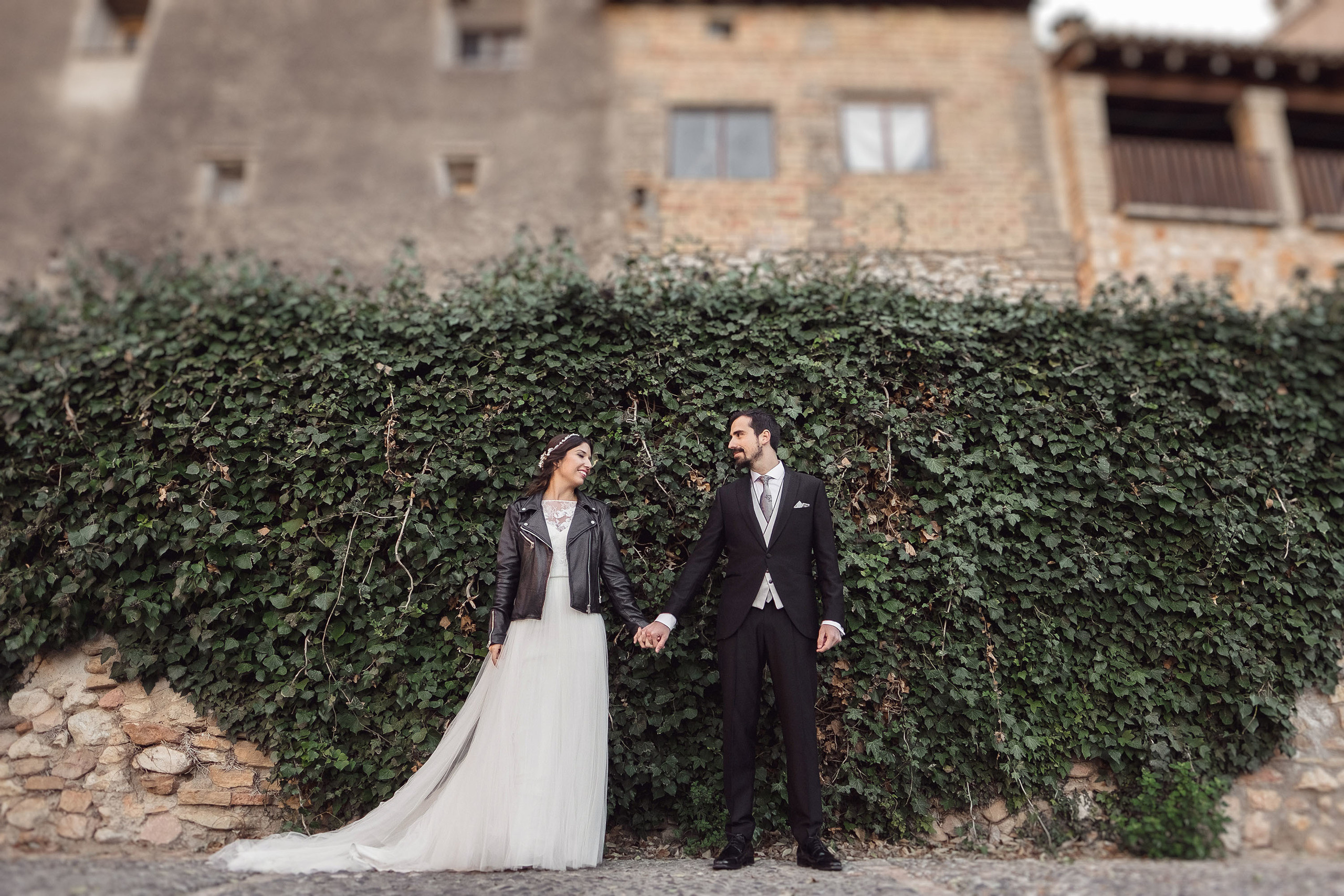 Postboda Alquezar - Patricia & Guillermo / Preboda en Pirineo. PIXLOVE - Fotógrafos de bodas Huesca Pirineos Zaragoza