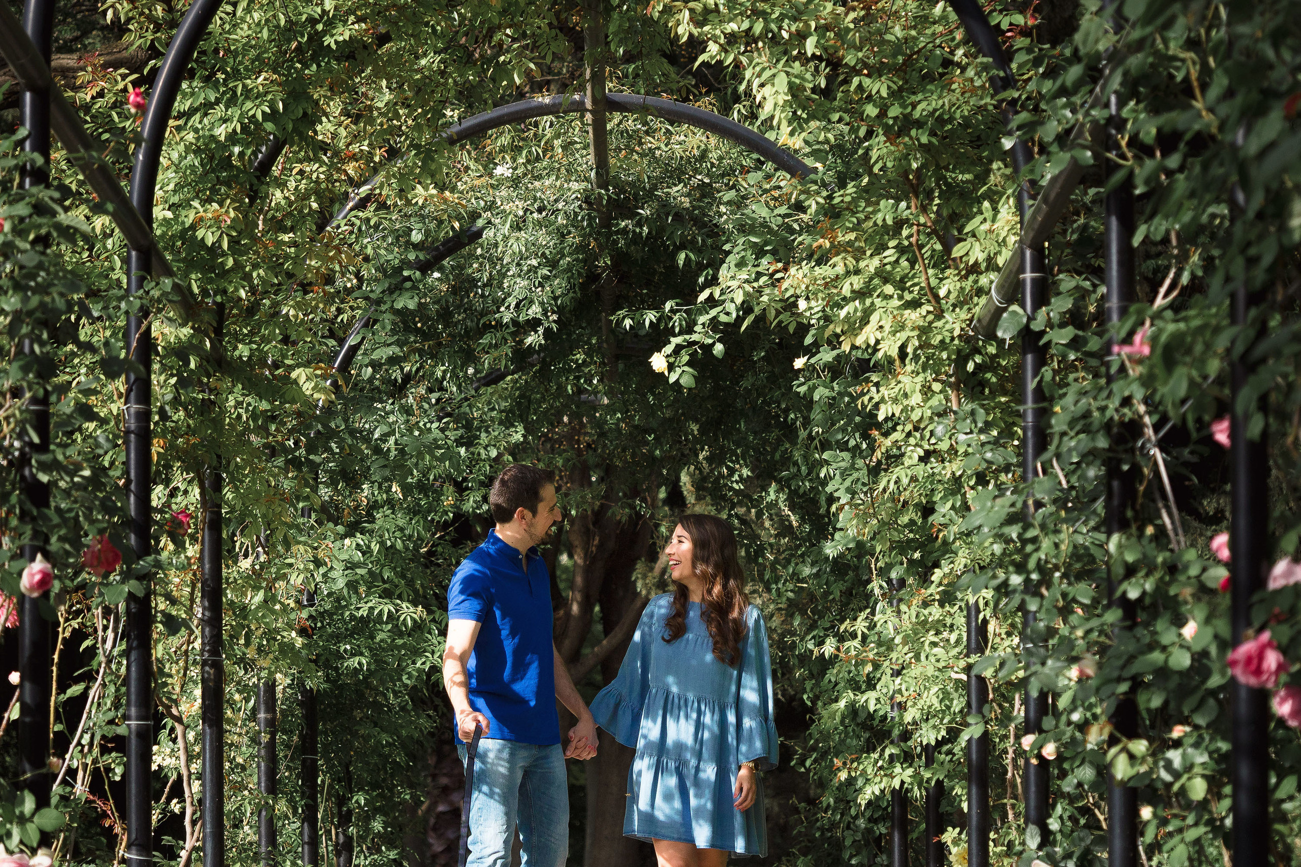 Preboda Parque Grande José Antonio Labordeta / Fotografo Zaragoza. PIXLOVE - Fotógrafos de bodas Huesca Pirineos Zaragoza