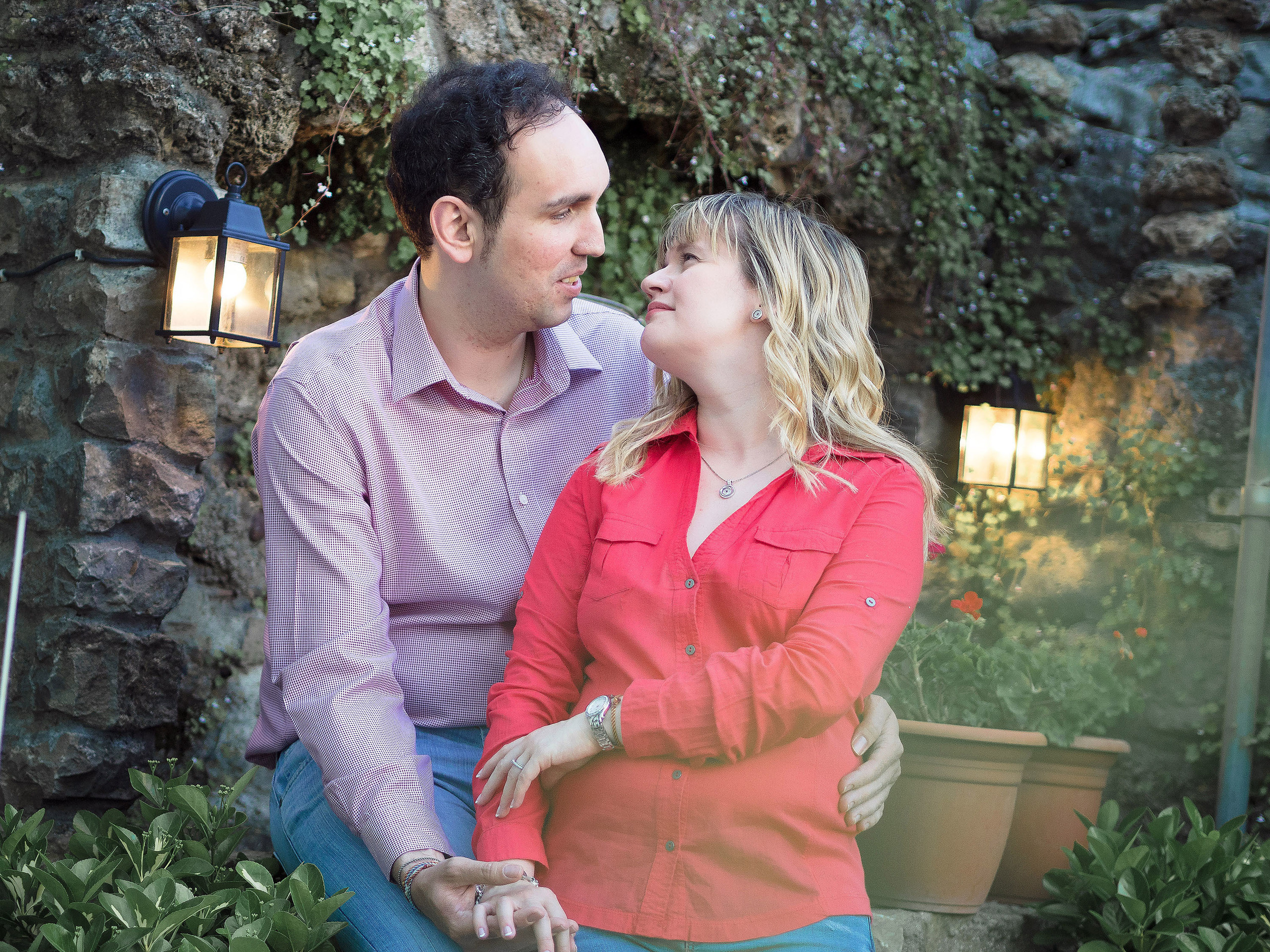 Preboda Graus - Love Story - Hannah + Sergio / Fotografos Huesca Zarag. PIXLOVE - Fotógrafos de bodas Huesca Pirineos Zaragoza