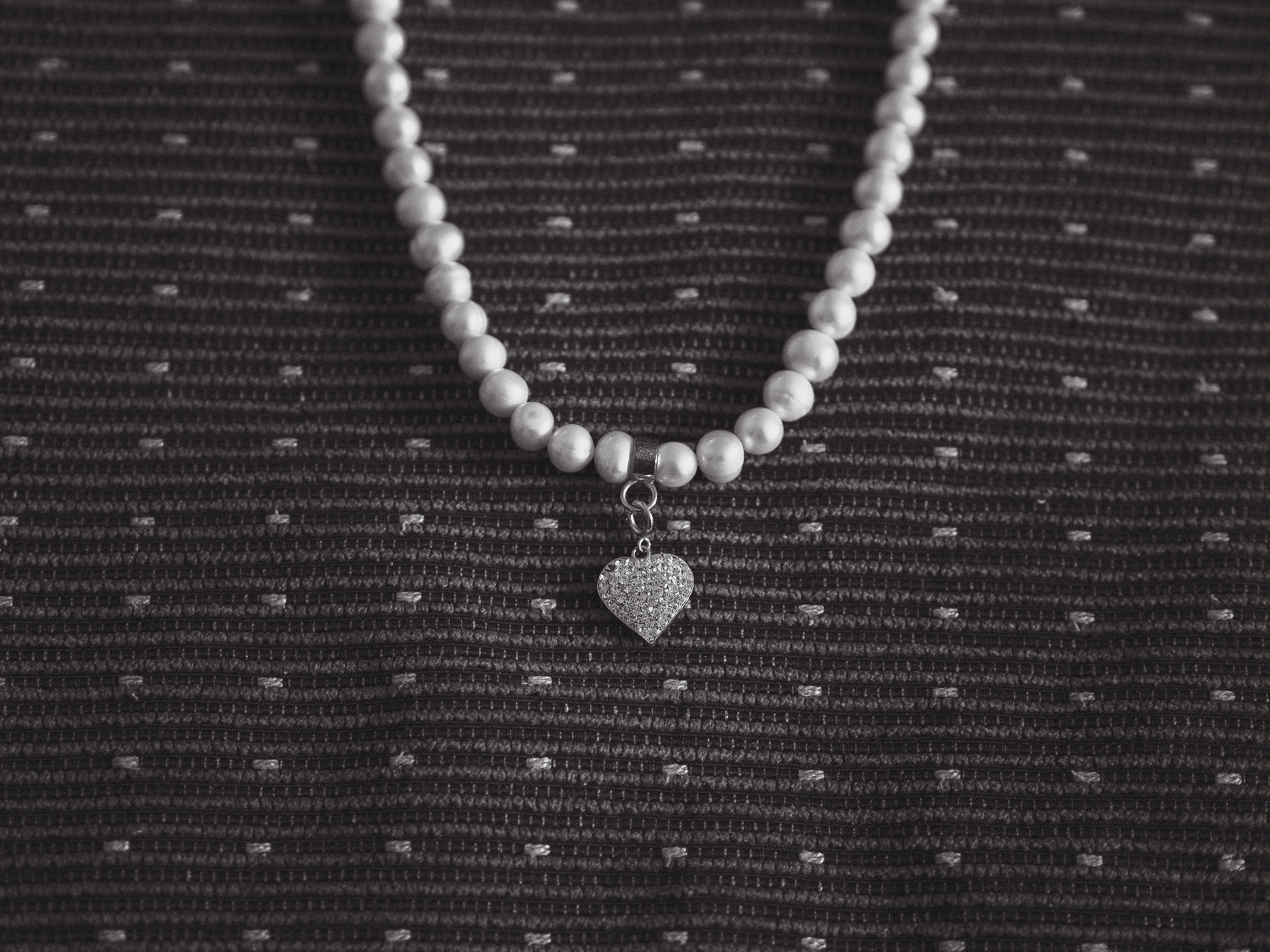 Boda Catedral Huesca - Abba Hotel - Hannah & Sergio. PIXLOVE - Fotógrafos de bodas Huesca Pirineos Zaragoza