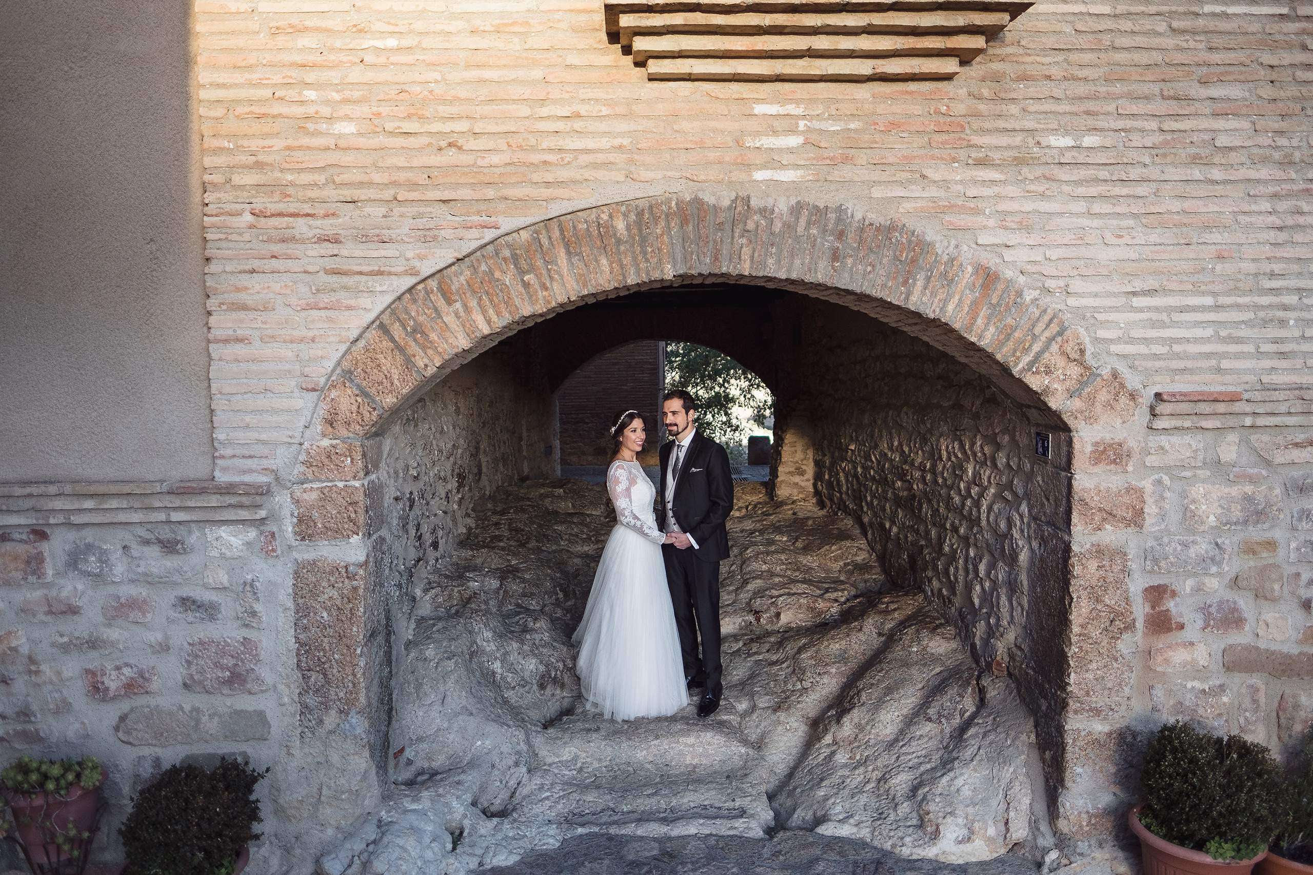 Postboda Alquezar - Patricia & Guillermo / Preboda en Pirineo. PIXLOVE - Fotógrafos de bodas Huesca Pirineos Zaragoza