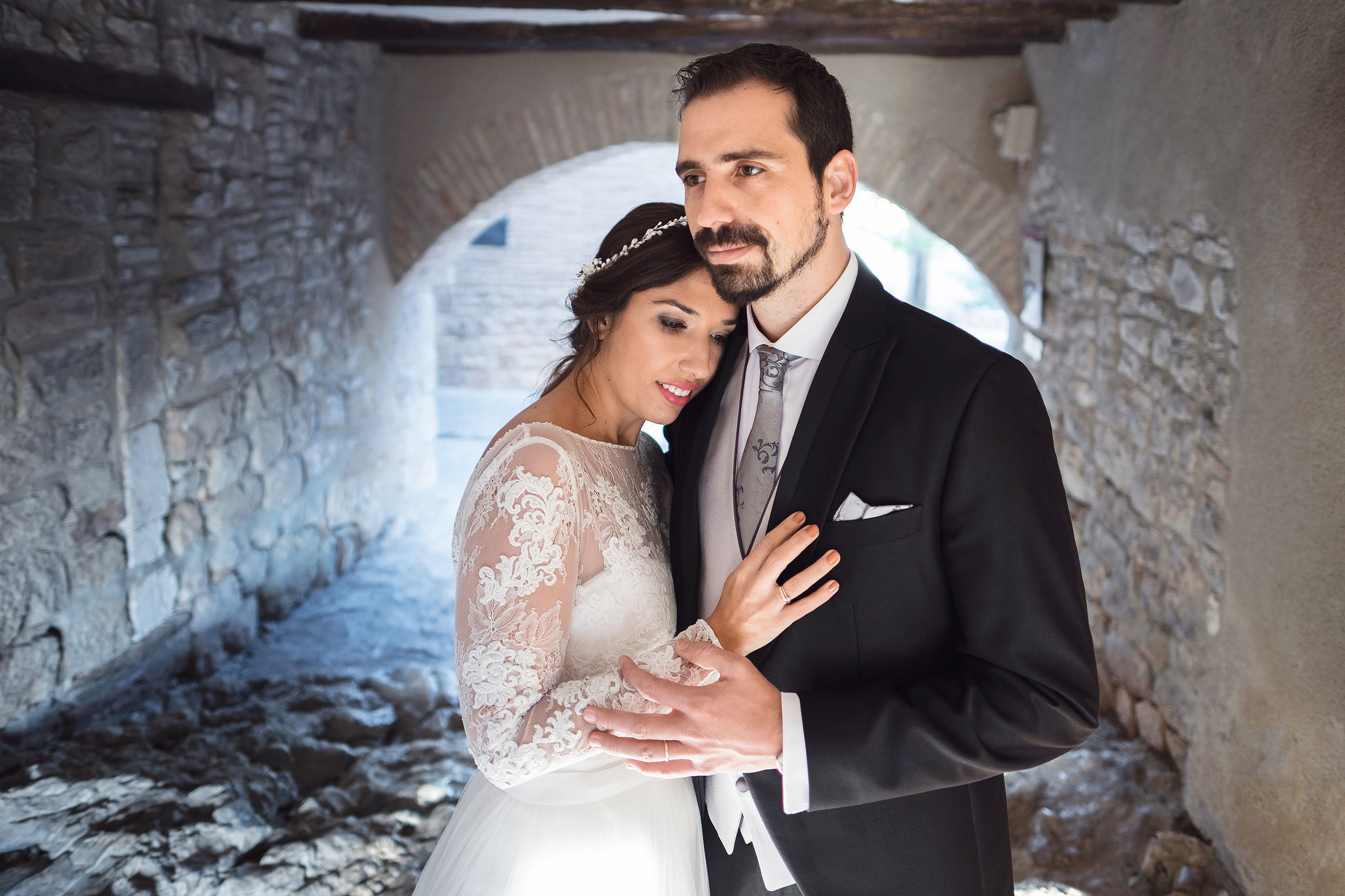 Postboda Alquezar - Patricia & Guillermo / Preboda en Pirineo. PIXLOVE - Fotógrafos de bodas Huesca Pirineos Zaragoza