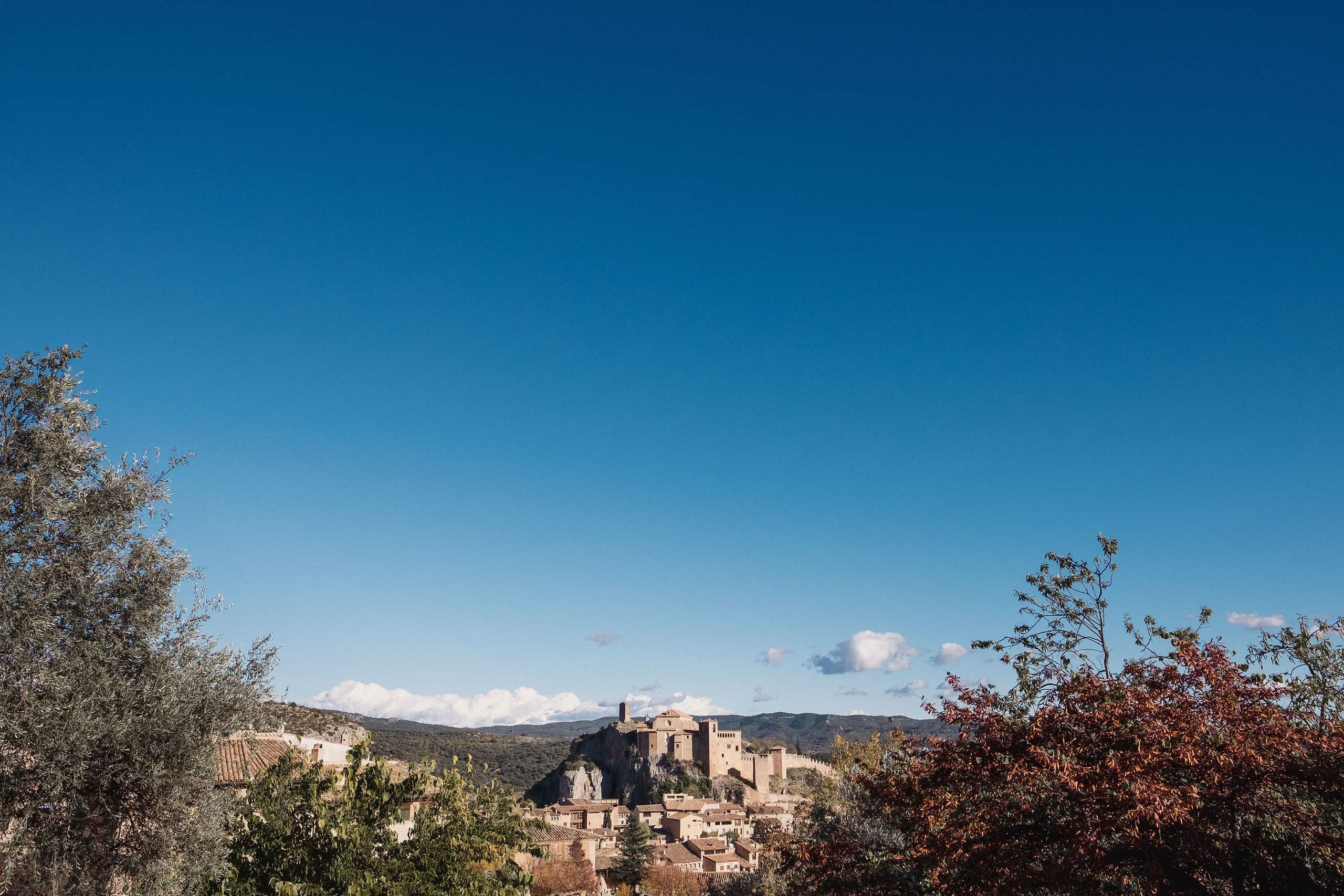 Postboda Alquezar - Patricia & Guillermo / Preboda en Pirineo. PIXLOVE - Fotógrafos de bodas Huesca Pirineos Zaragoza