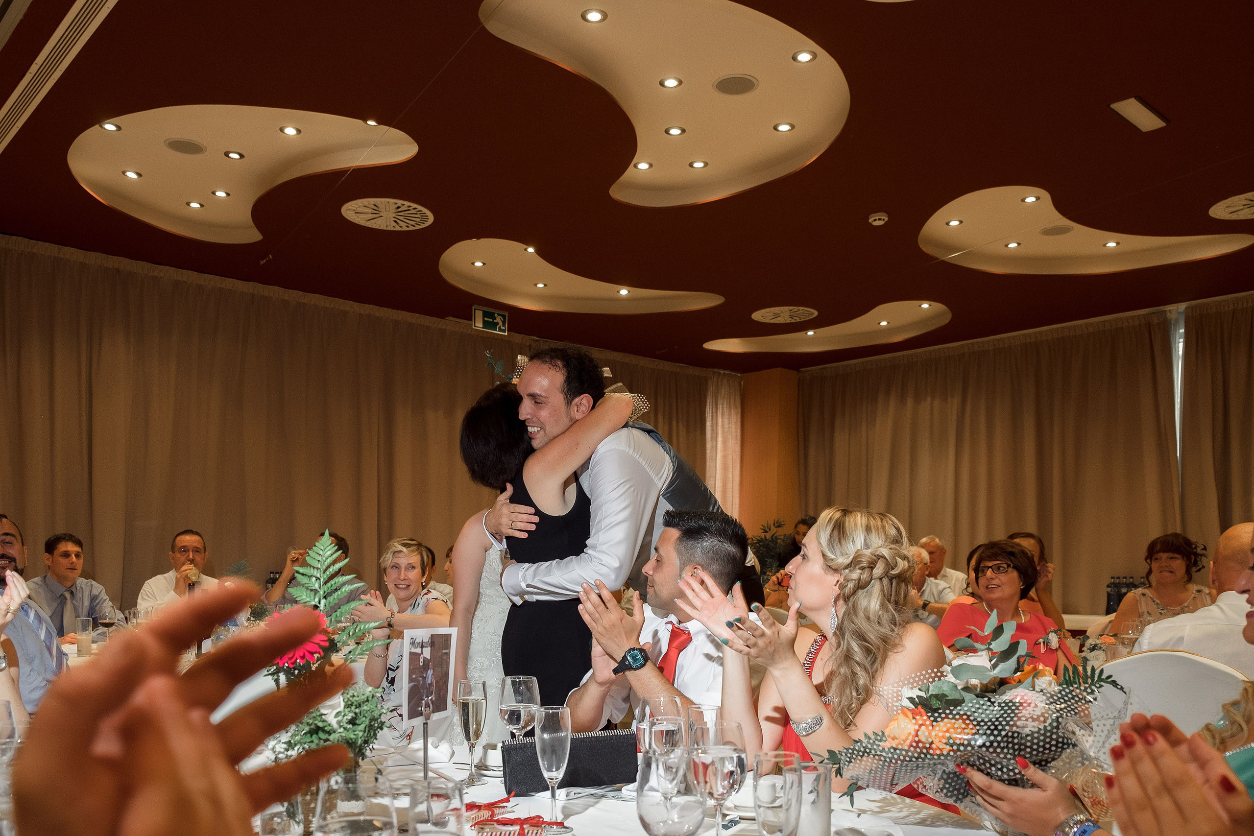 Boda Catedral Huesca - Abba Hotel - Hannah & Sergio. PIXLOVE - Fotógrafos de bodas Huesca Pirineos Zaragoza