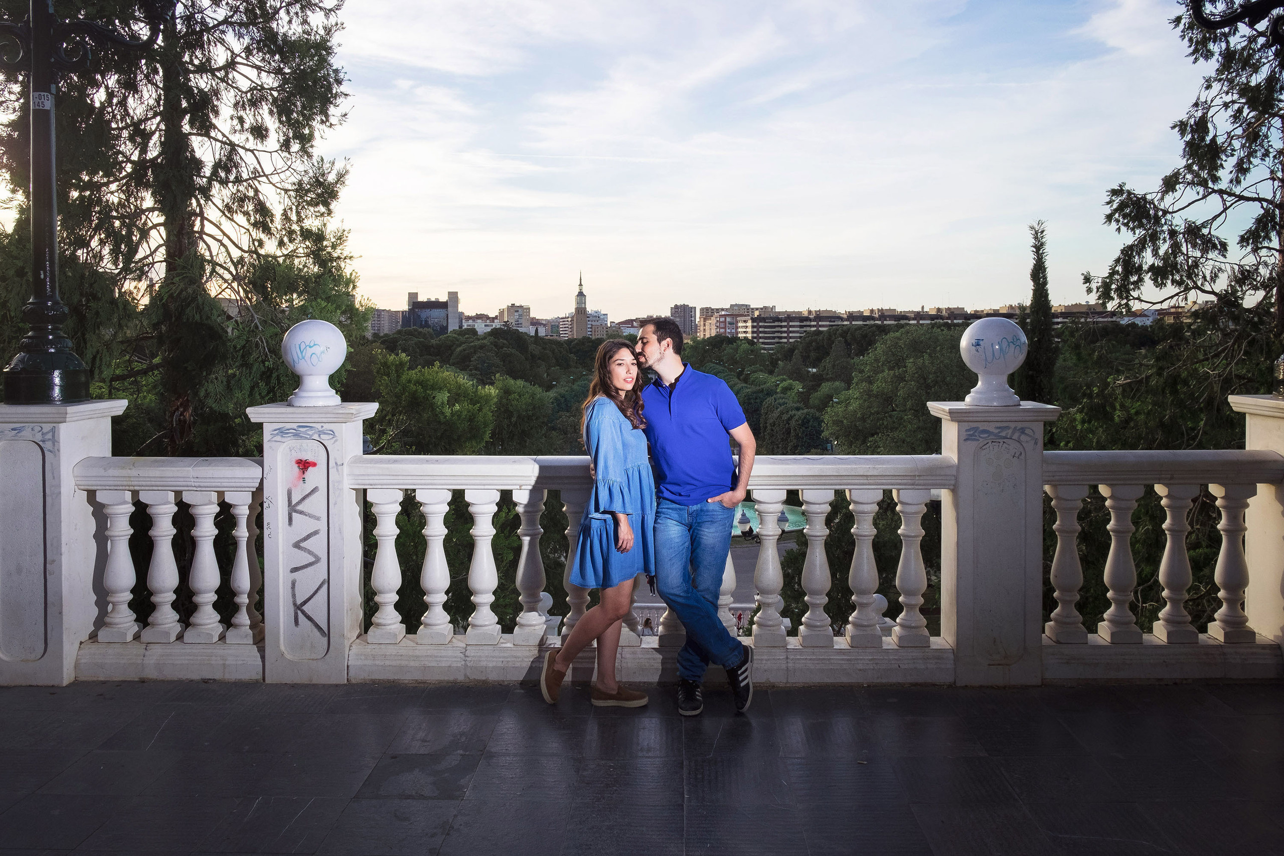 Preboda Parque Grande José Antonio Labordeta / Fotografo Zaragoza. PIXLOVE - Fotógrafos de bodas Huesca Pirineos Zaragoza