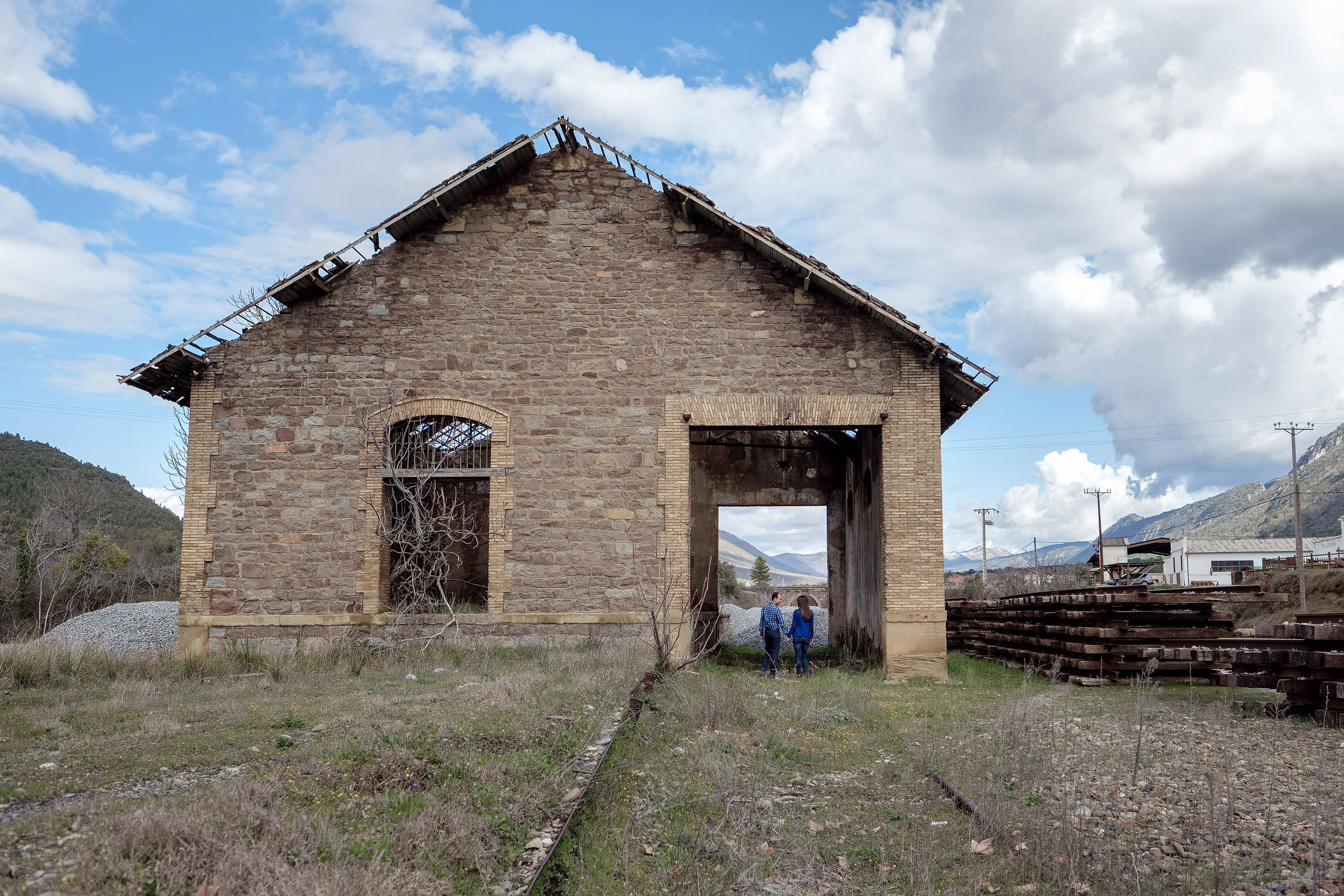 Preboda La Peña Estación, Pirineos - Ana y David -. PIXLOVE - Fotógrafos de bodas Huesca Pirineos Zaragoza