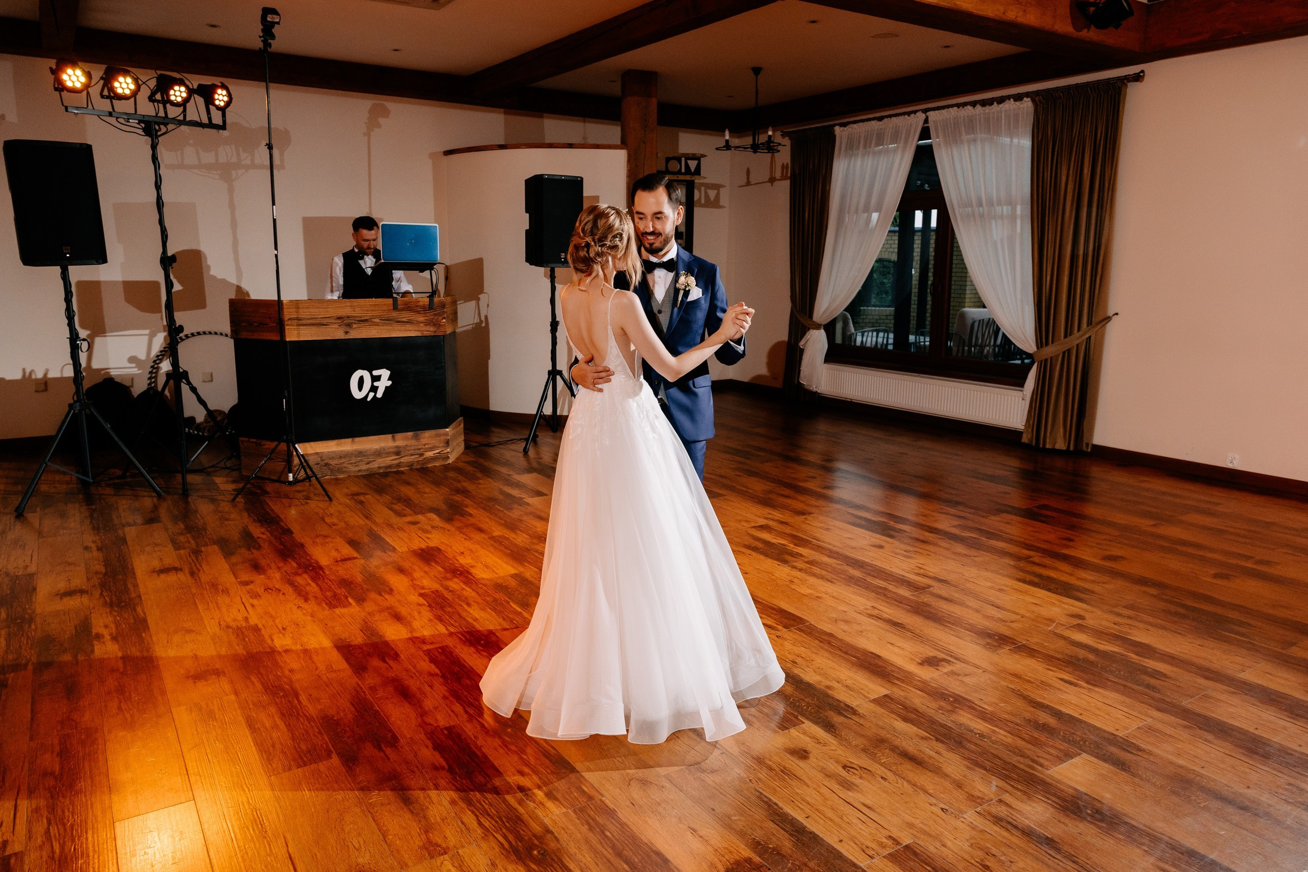 Karolina ♡ Sebastian. Fotograf Ślubny Warszawa - Sesje Biznesowe Rodzinne Eventy