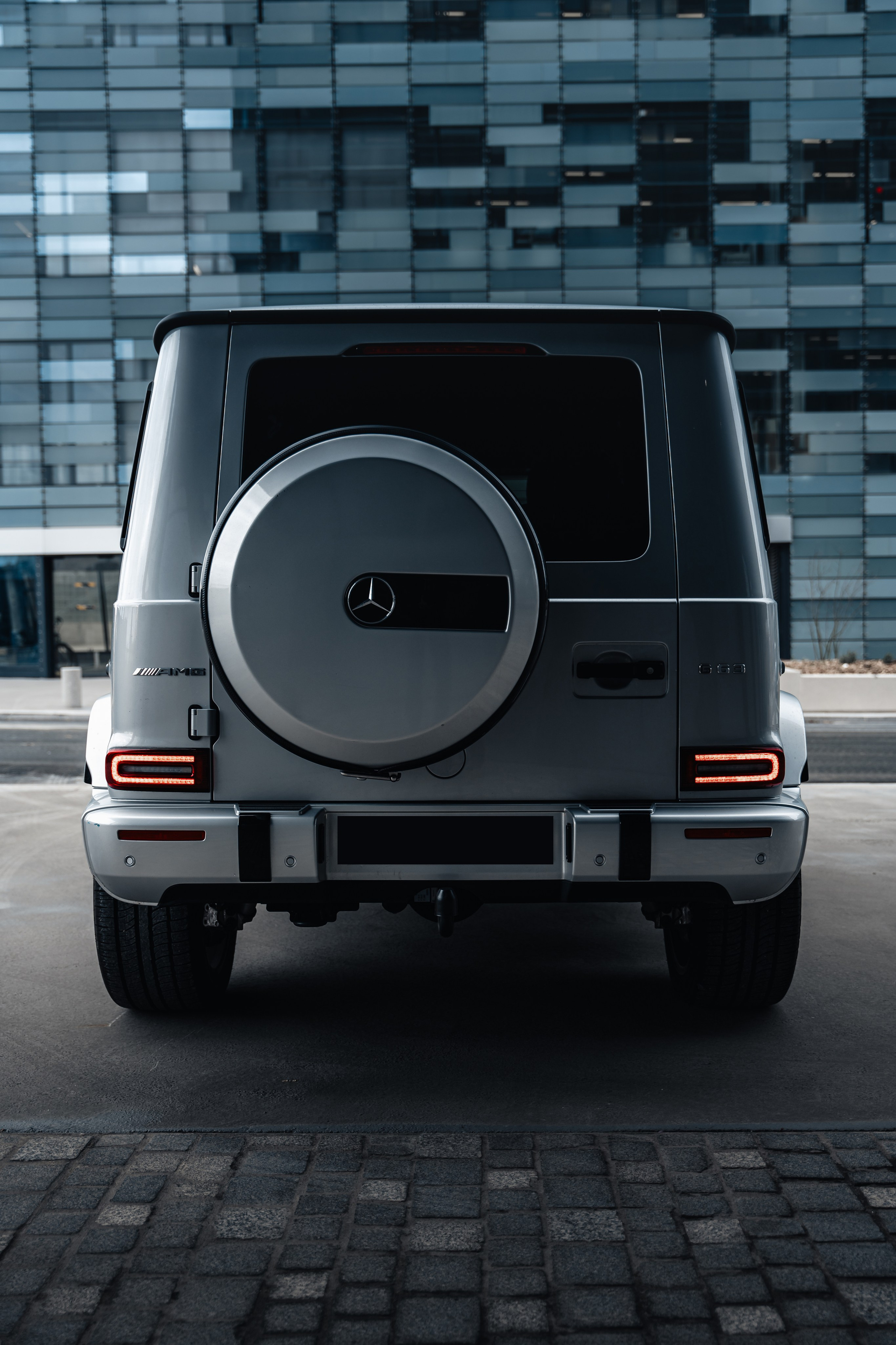 Mercedes-Benz G63 AMG. Photographer in Paris — Vitalii Motruk