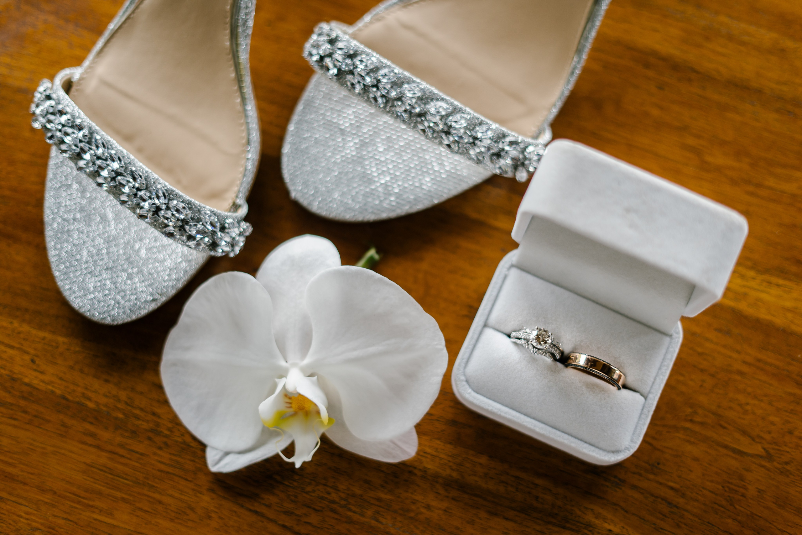 Jamie & Jordan. Female Photographer in Bali