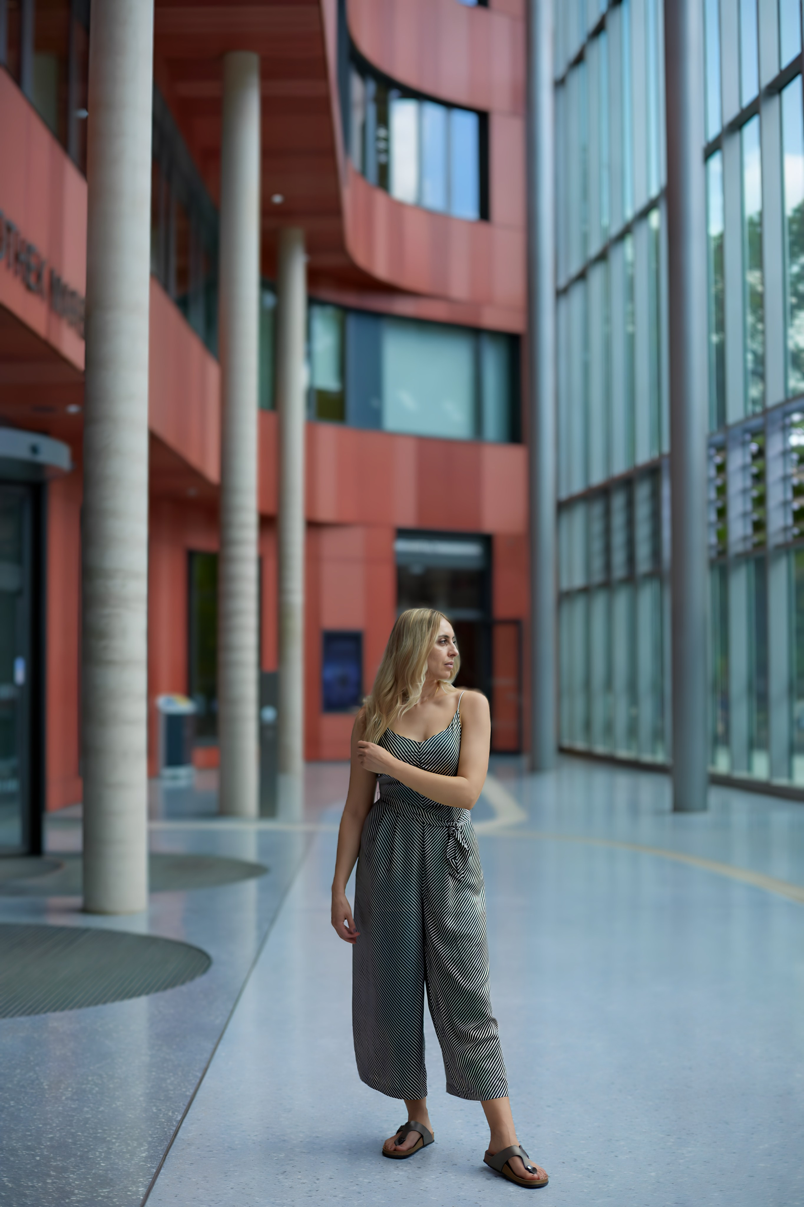 Viktorija im Garten. PHOTOgrapher Germany MARBURG