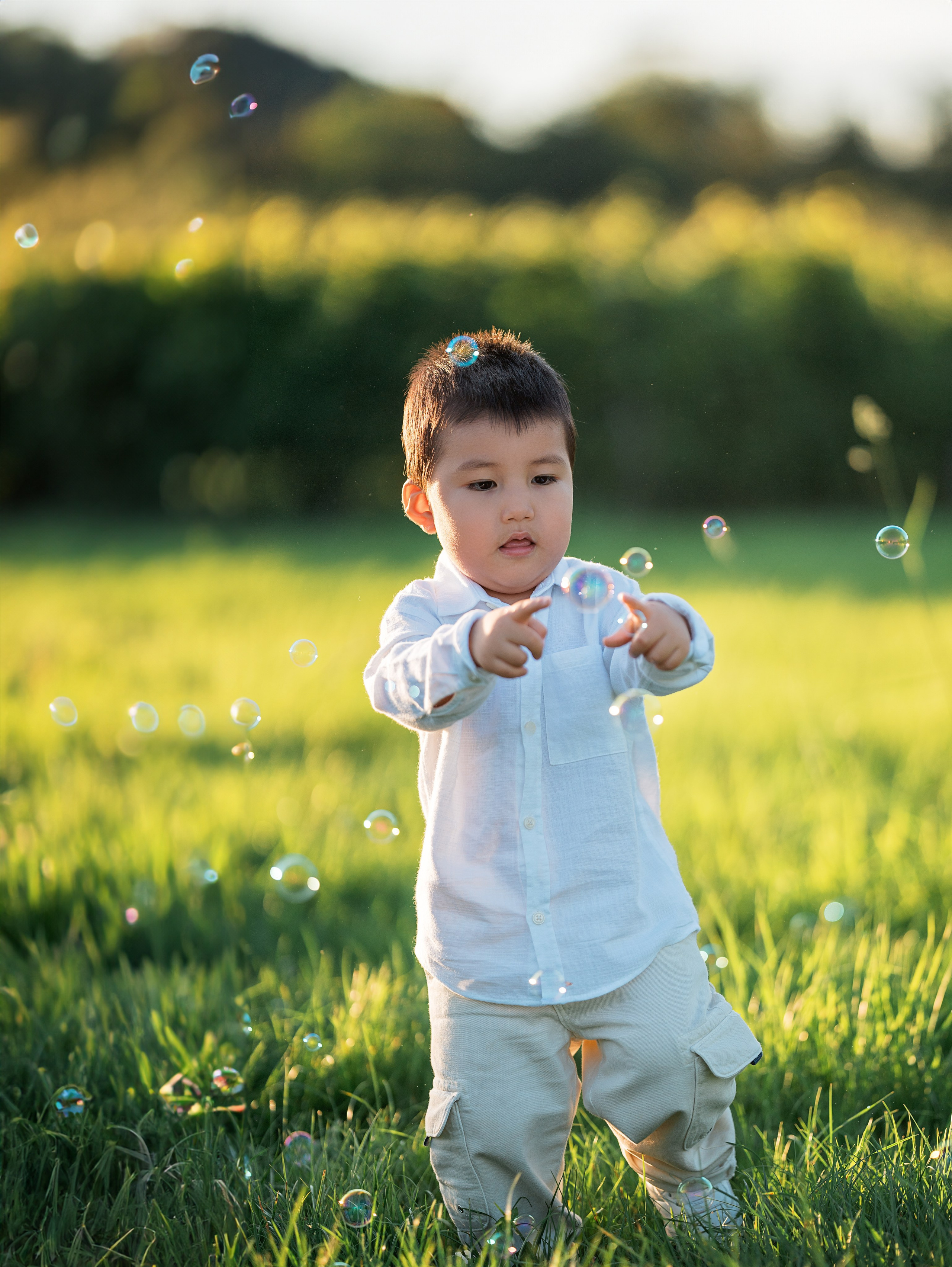 Summer picnic. Family, conceptual women portrait photograher in Geneva, Switzerland