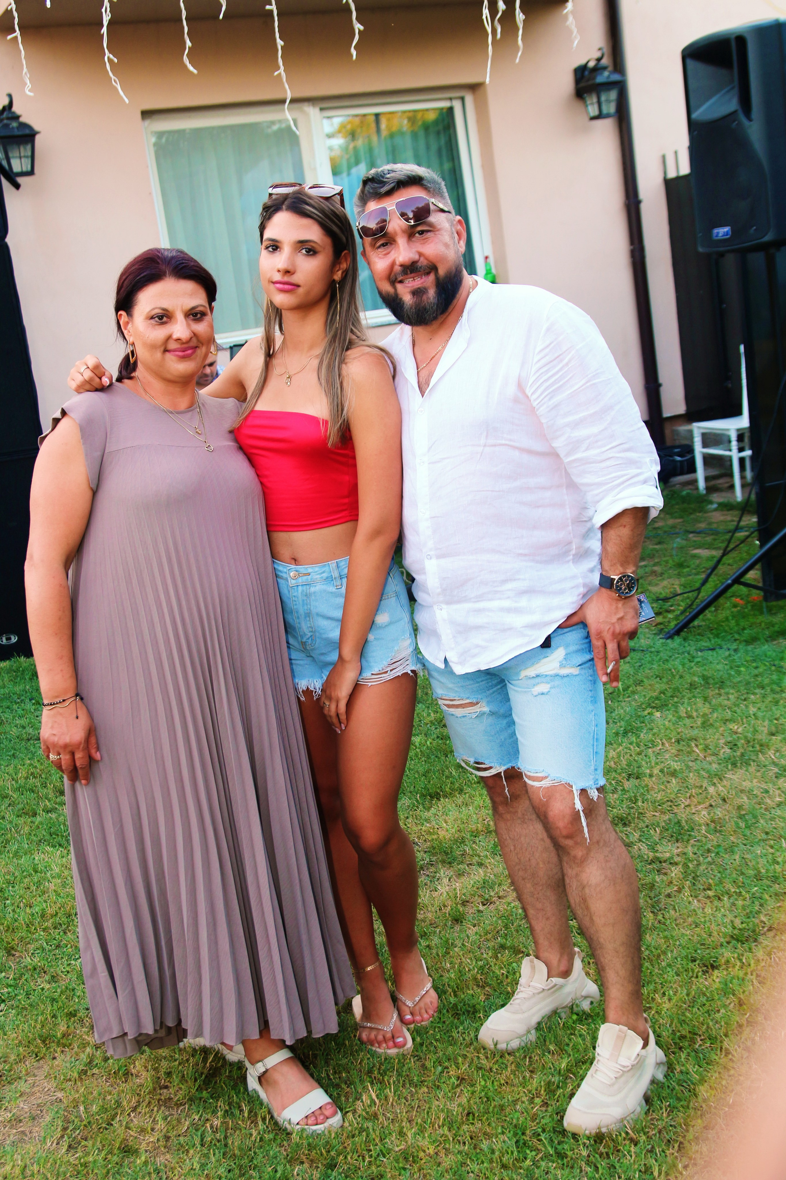 BYZO MEDIA. PETRU BYZO - family and children photographer in ROMANIA