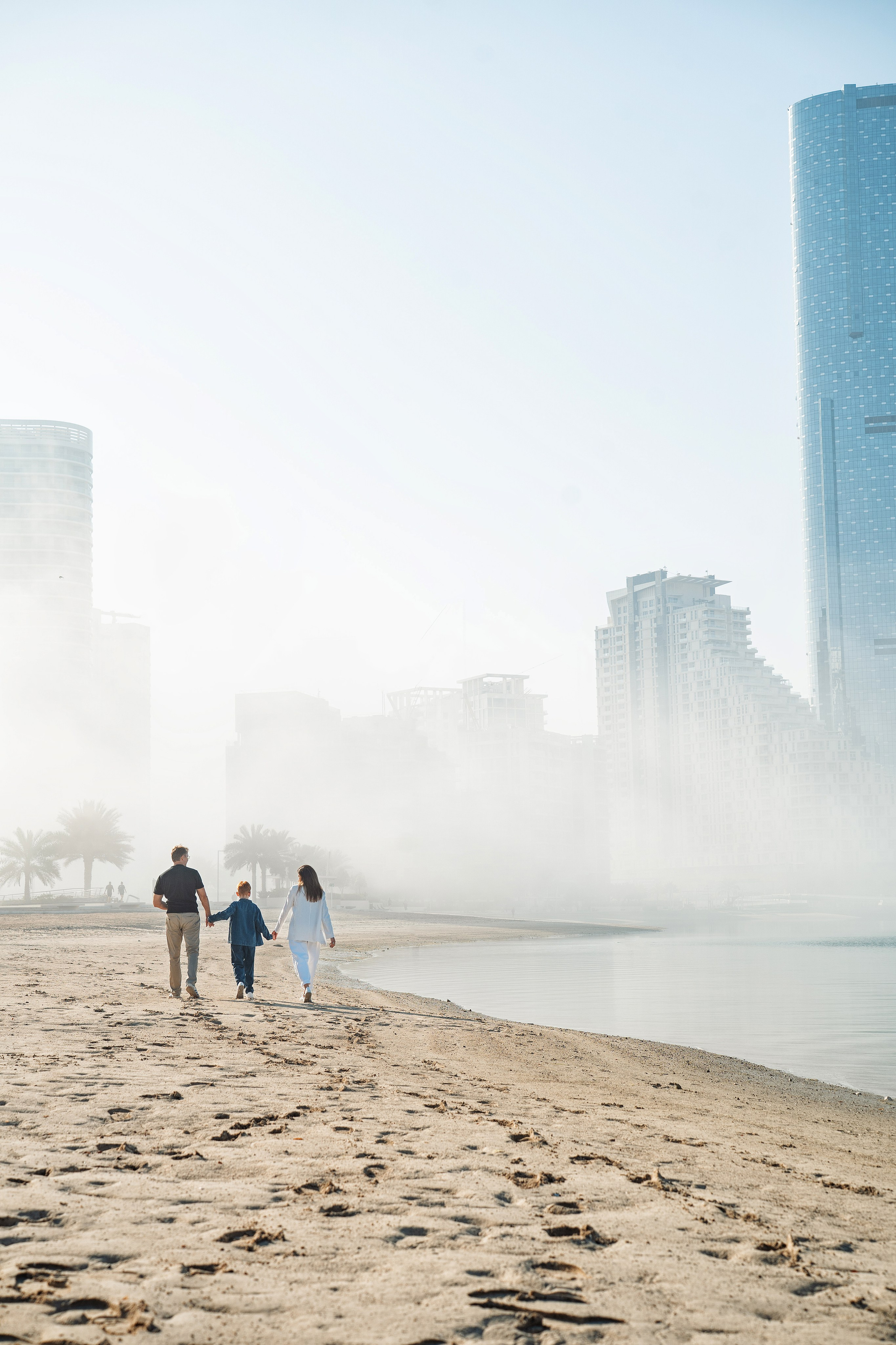 Family Photoshoot in Abu Dhabi — Warm Moments That Matter. Mariia Safronova is your photographer in Abu Dhabi and Dubai