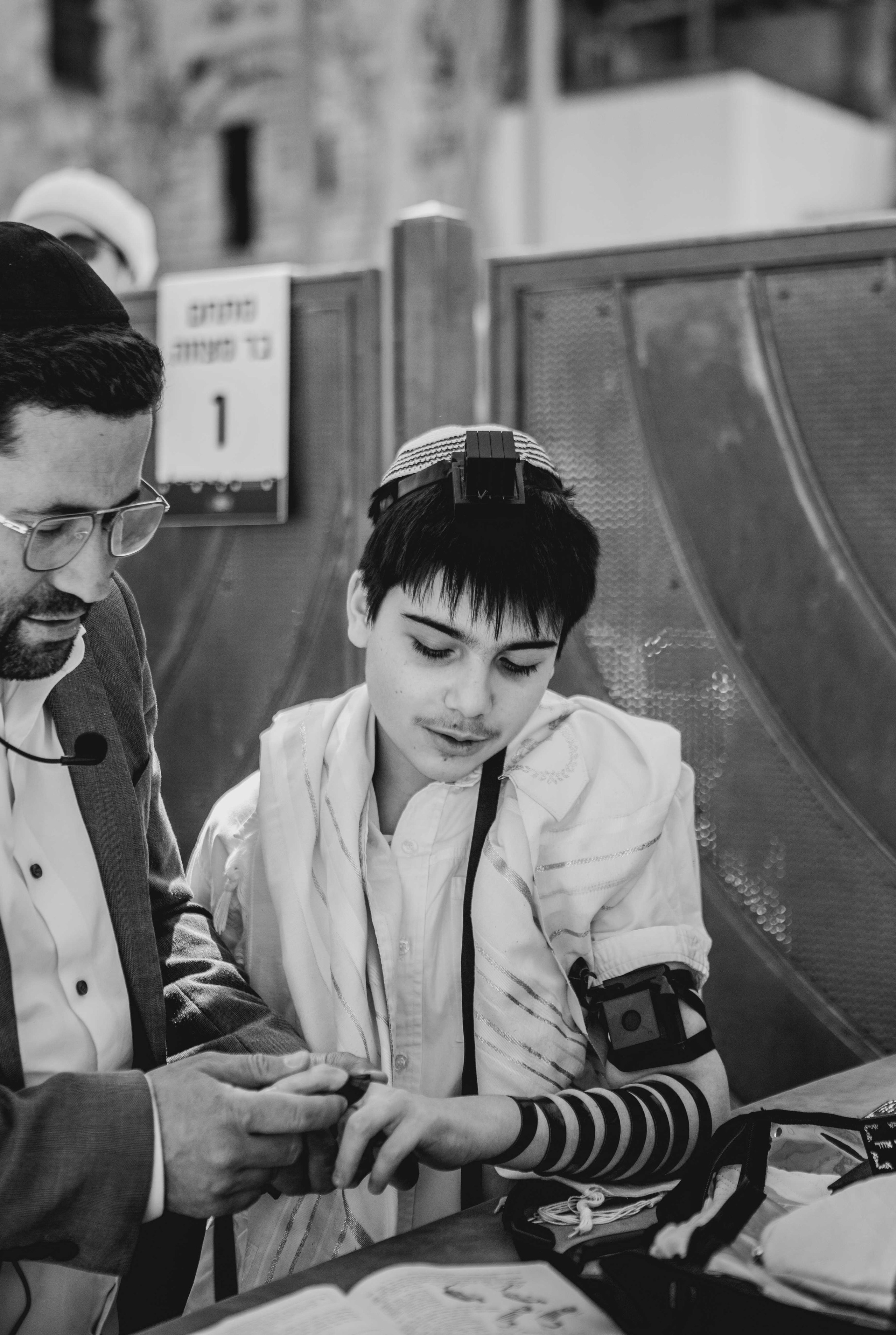 BAR MITZVAH + PHOTOSESSION IN OLD JERUSALEM. Https://shi-photo.com/