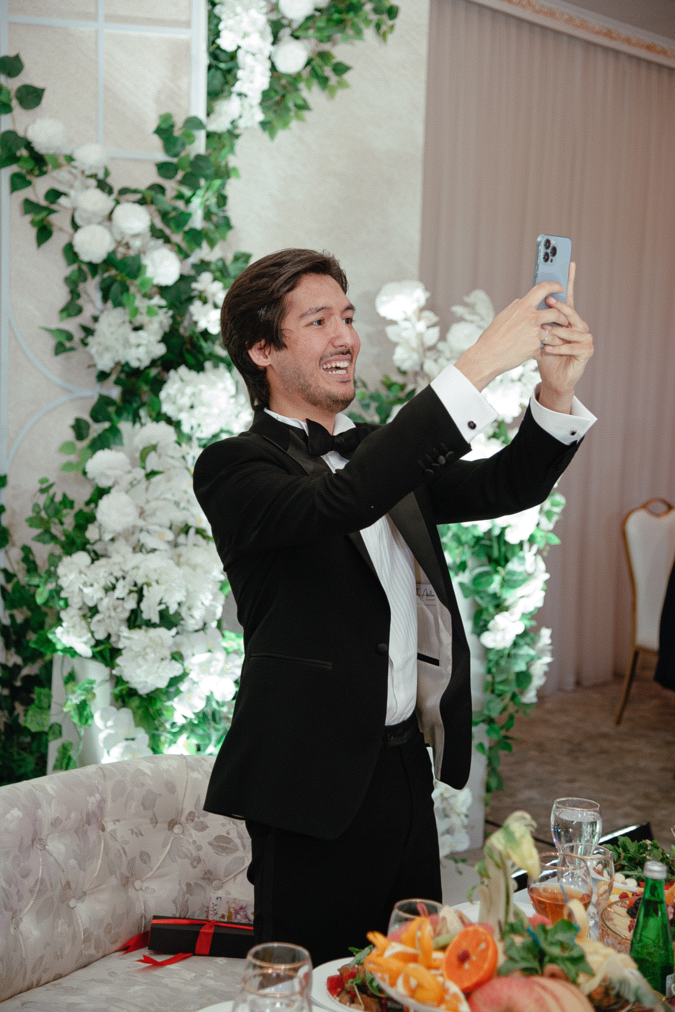 Botir & Zukhra. Главная