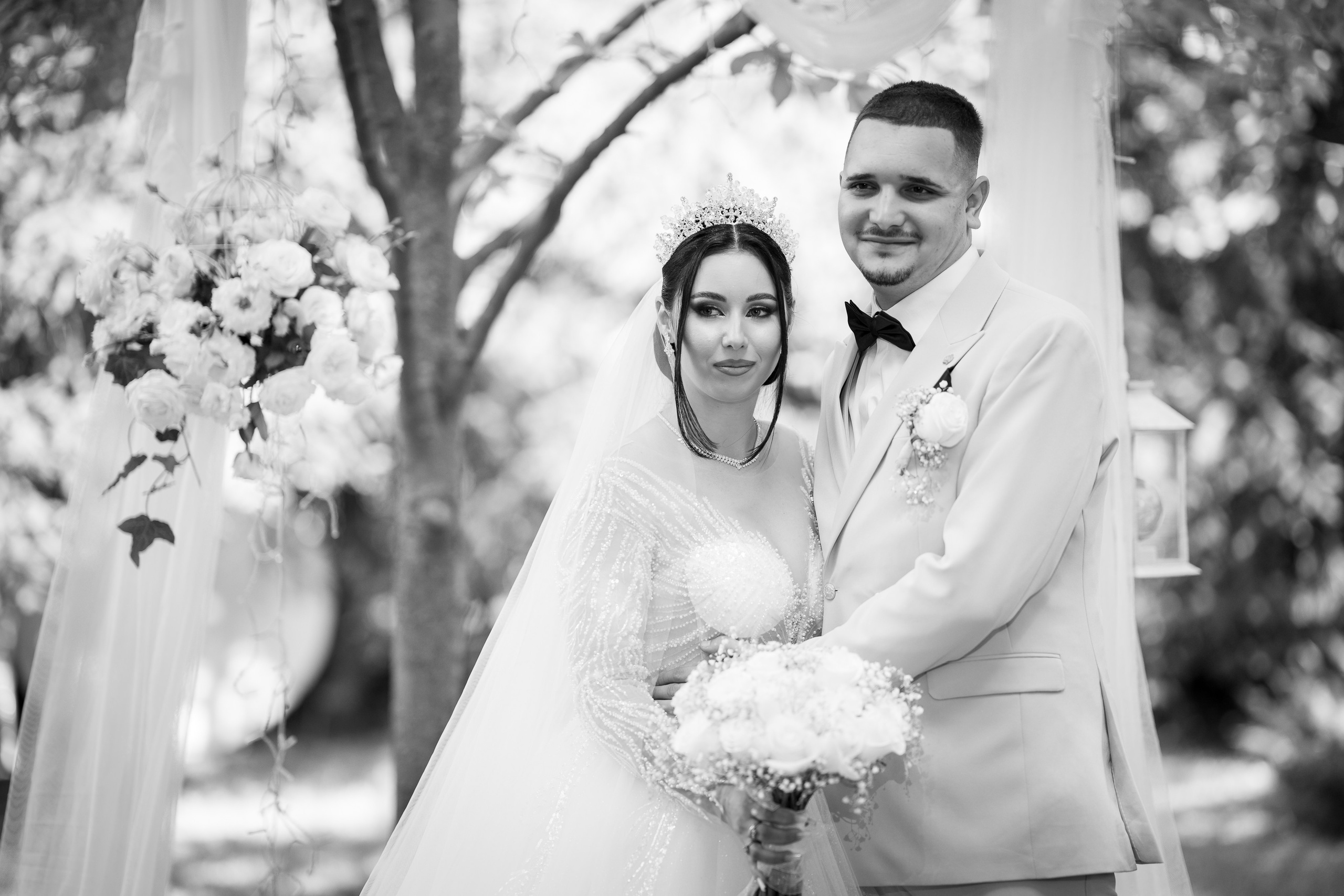 Bella & Adi. Foto Studio — Fotograf de evenimente, nunti, botezuri, portrete