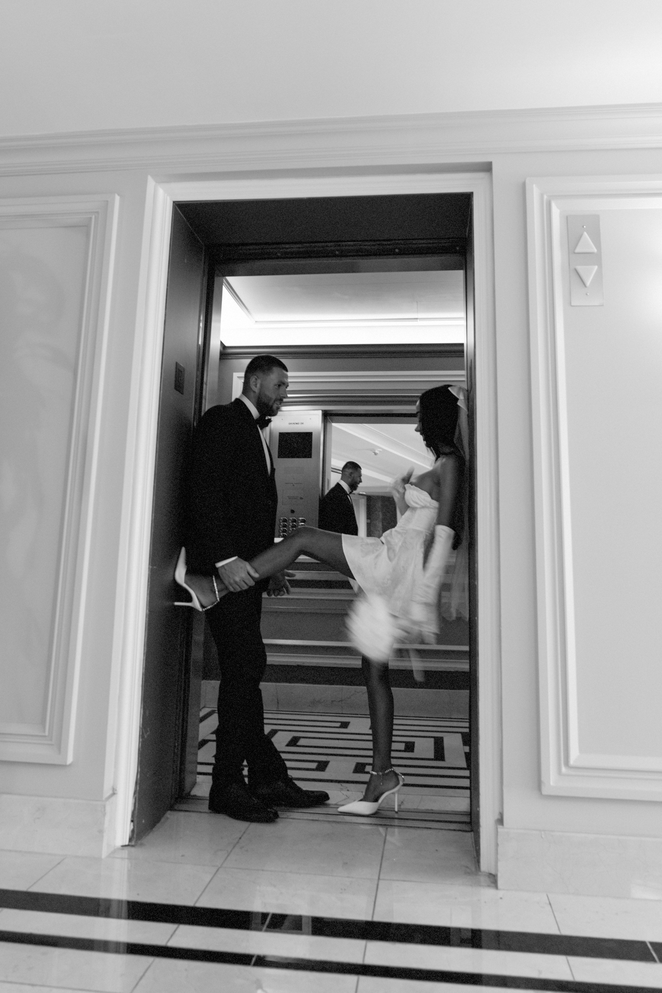 S&C. Wedding & elopement photographer Viktoriya Kravtsov. Las Vegas