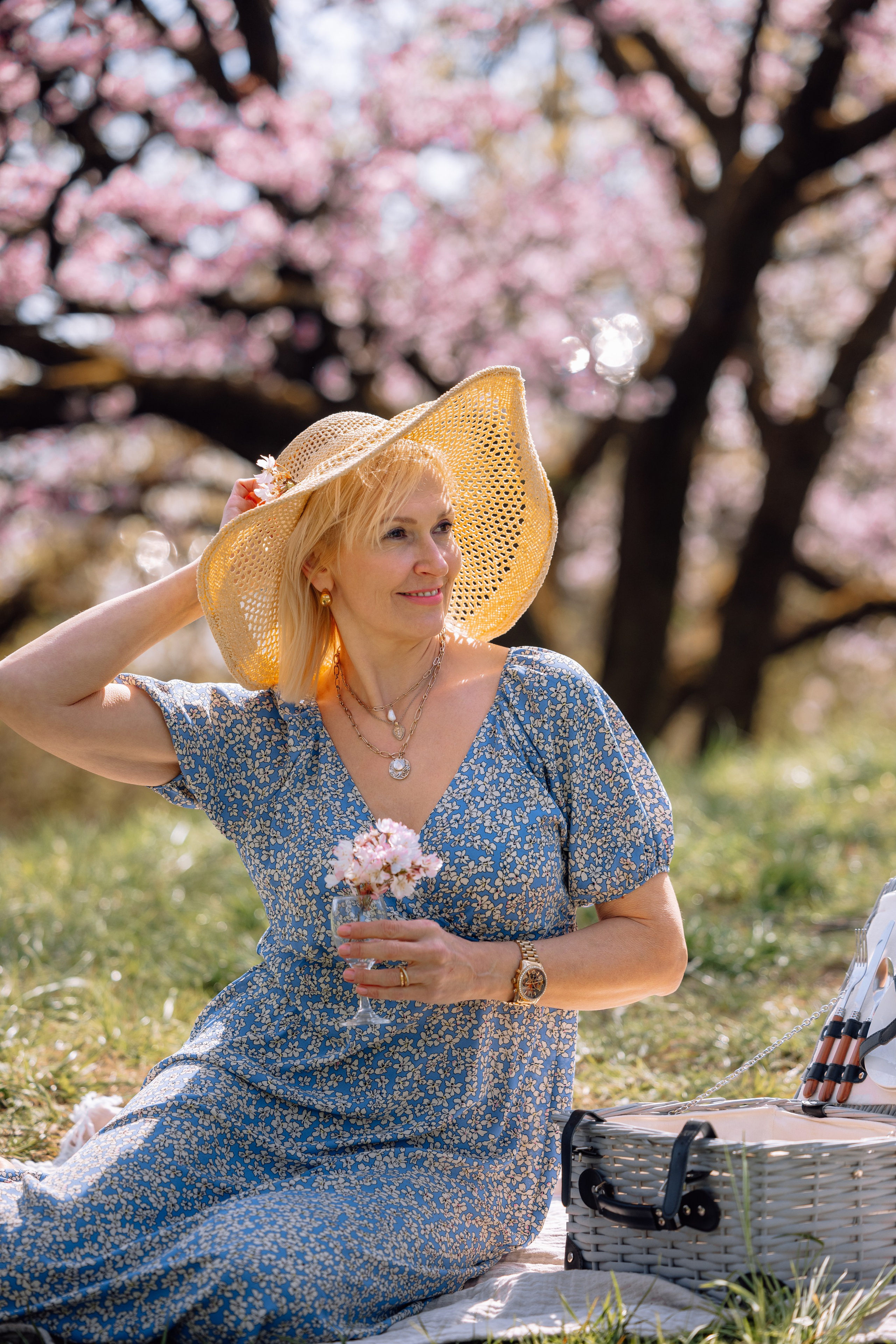 Blütezeit im Olympiapark München. Hochzeitsfotograf München Taufe Familienfotograf Tanja Mauke