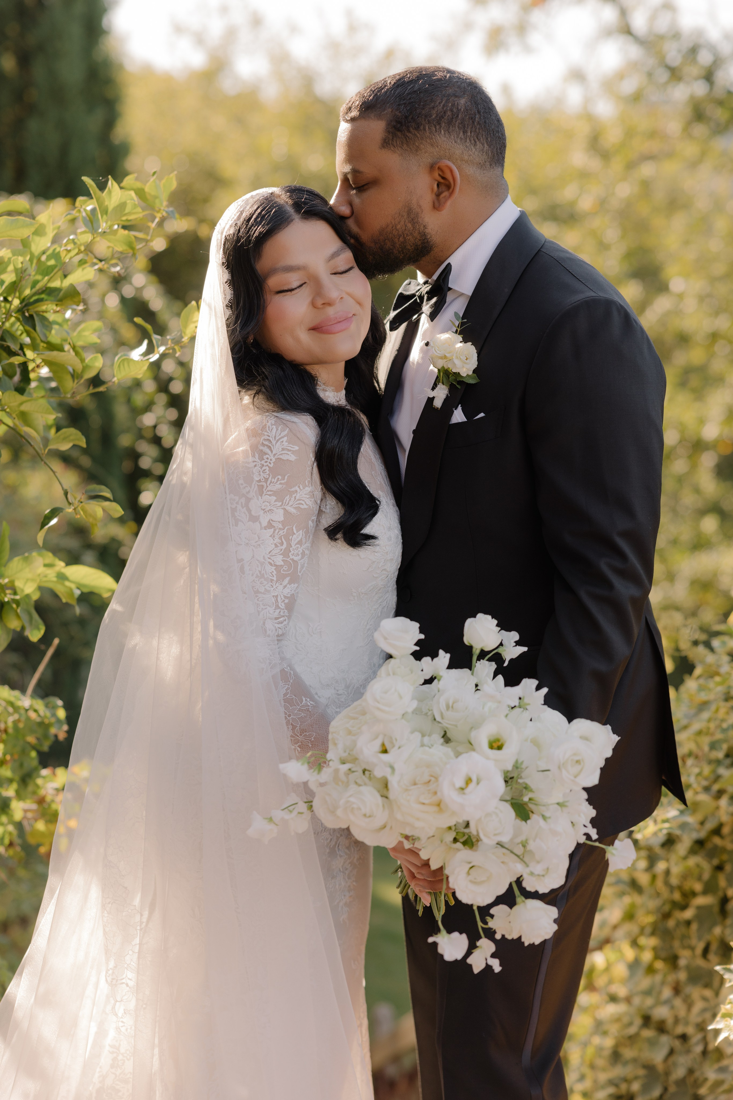 Mitcell&Melanie digital. Wedding photographer Italy