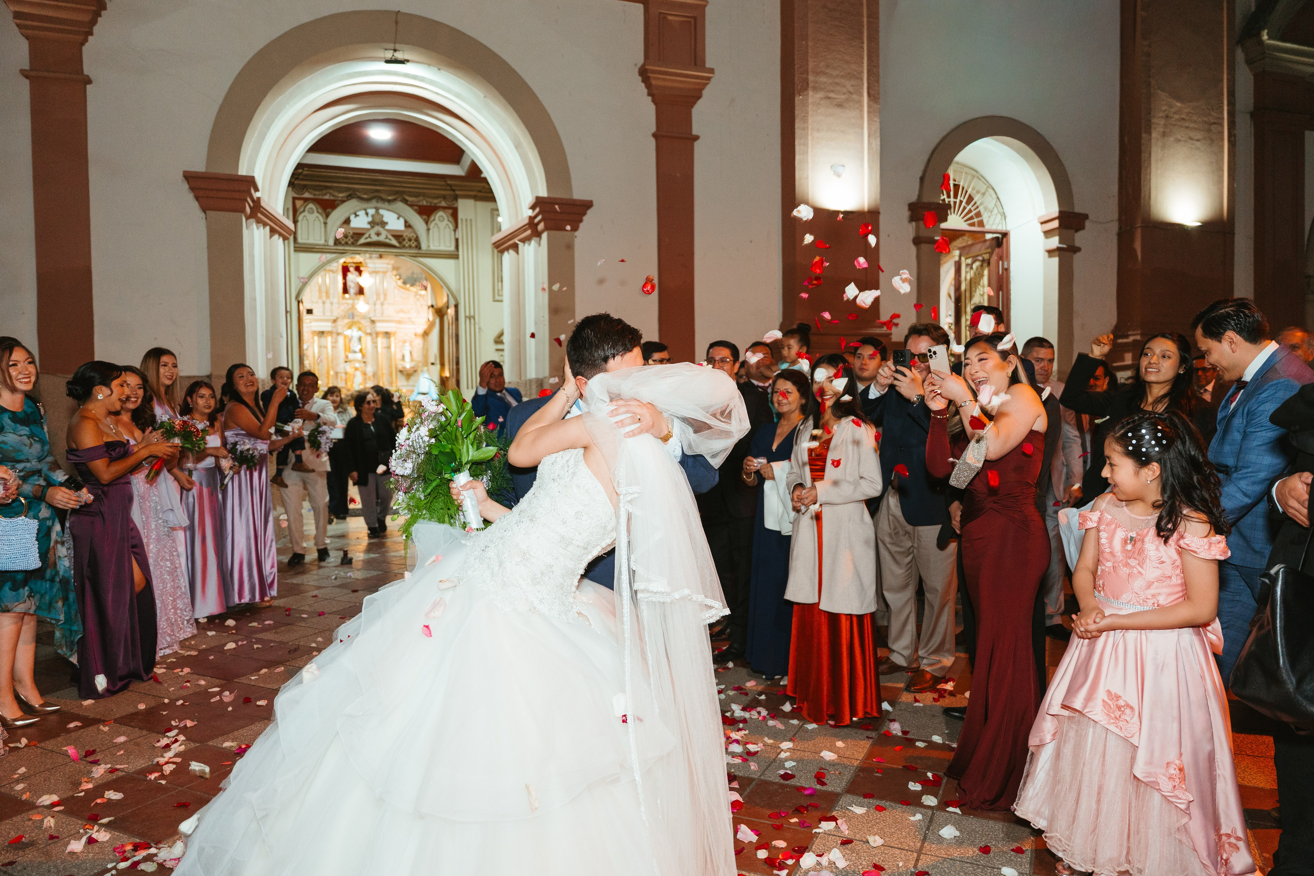 Pablo y Lizbeth. Fotógrafo de bodas en Loja Ecuador | Piero Alvarez PH
