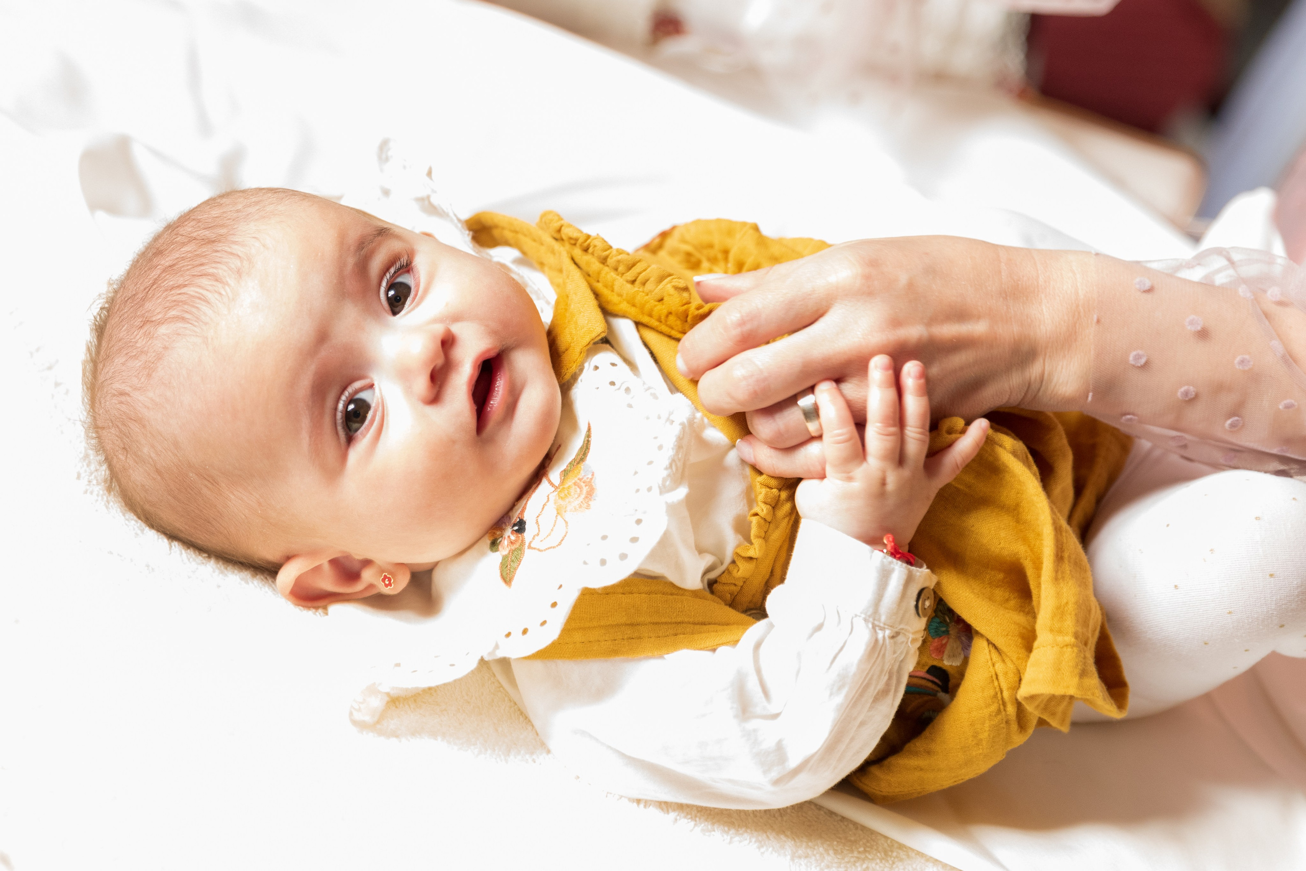 Christening photographer, photo session at home, baby photos, professional baptism photographer Bucharest, family photo session, baby photo session, baptism photos at home, baby preparation photos, baby baptism, baptism customs, baptism photographer, baptism photo offer, professional photographer Bucharest, baptism.