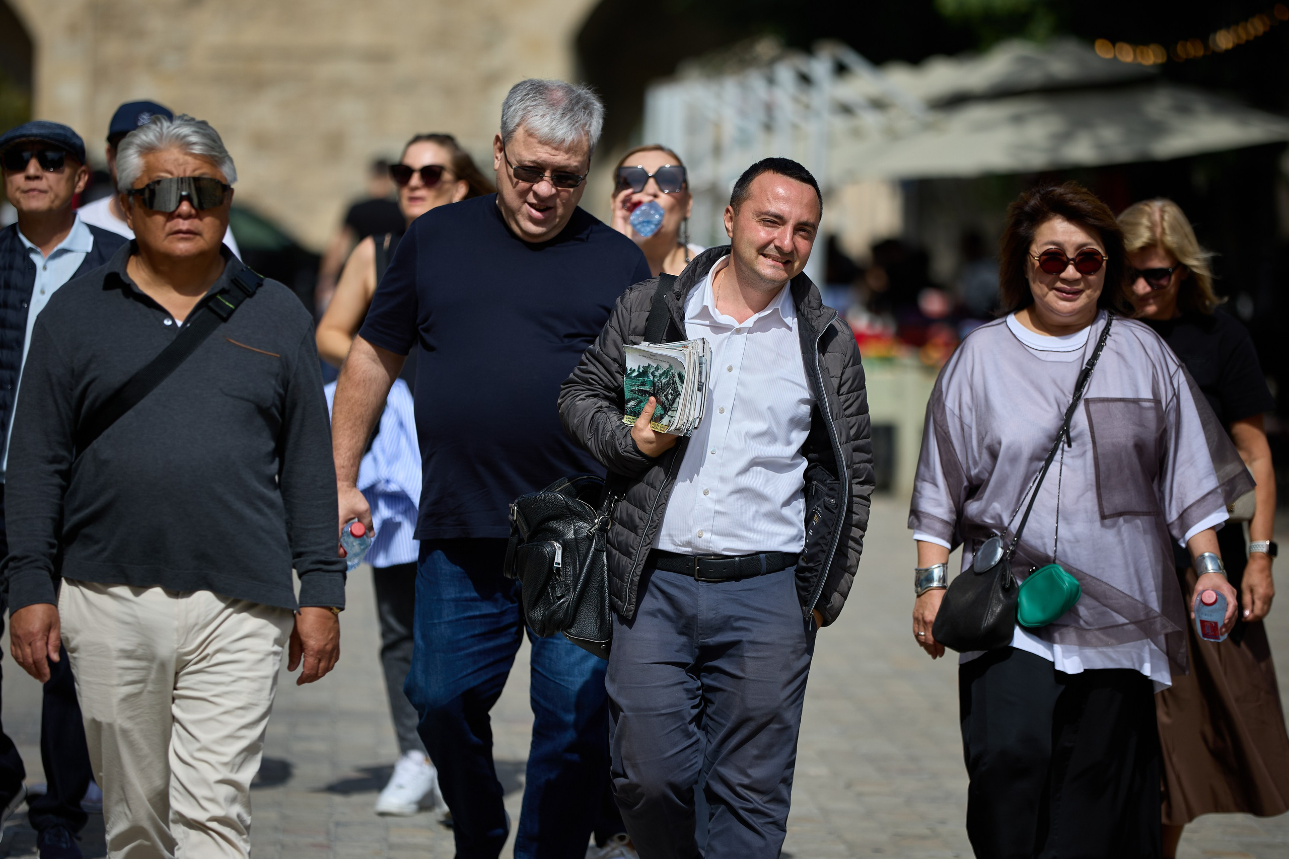 Экскурсия по Баку. День 2. Photographer in Baku Kamran Enceladus