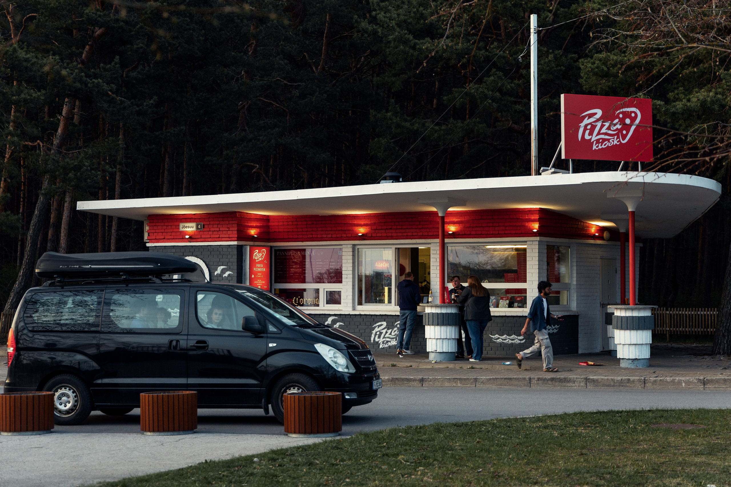 Street Photography. Portree- ja perefotograaf Anton Hansen Tallinnas, Eestis