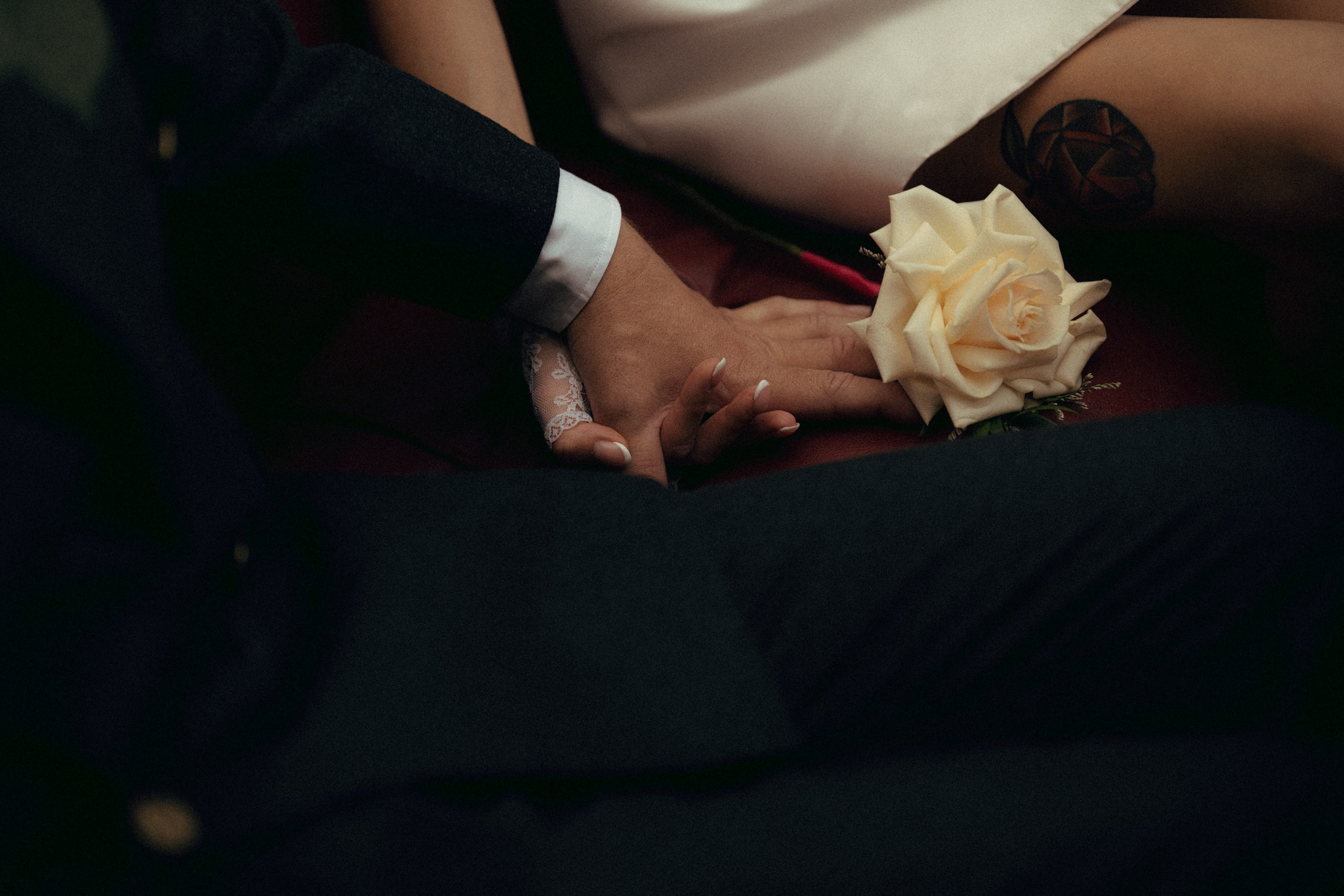 TANA&PAUL. Wedding & elopement photographer Viktoriya Kravtsov. Las Vegas