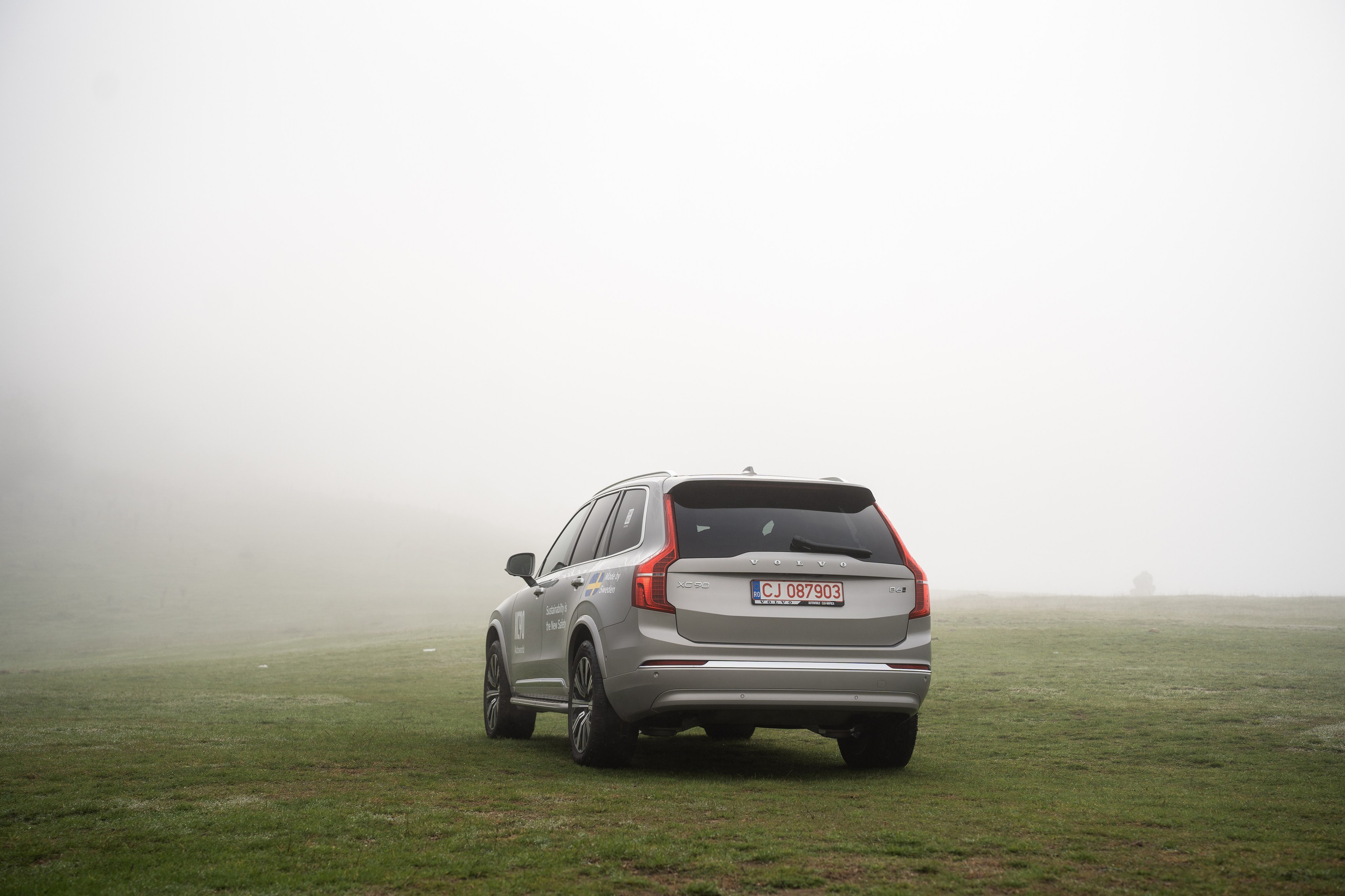 Volvo Cars Romania. Patricia Morenci — Mountain Adventures for the Wild at Heart