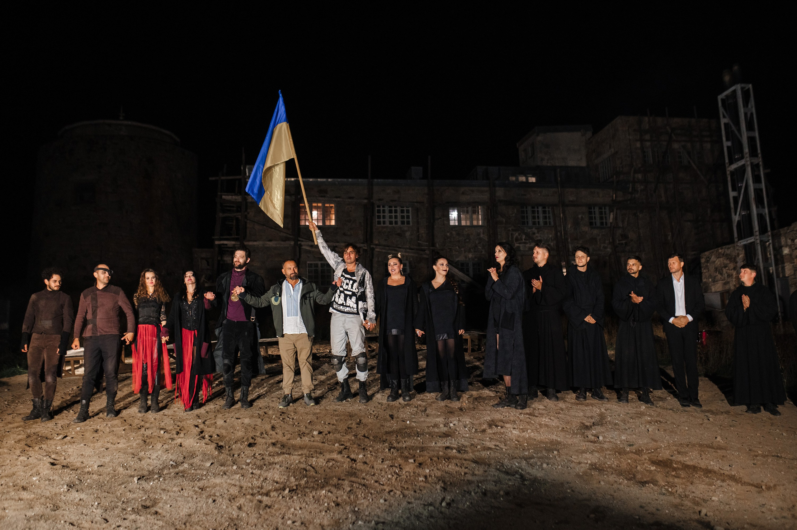 Неоопера-жах «HAMLET» Вільяма Шекспіра. Піп-Іван. Весільний та портретний фотограф Кизим Арсен