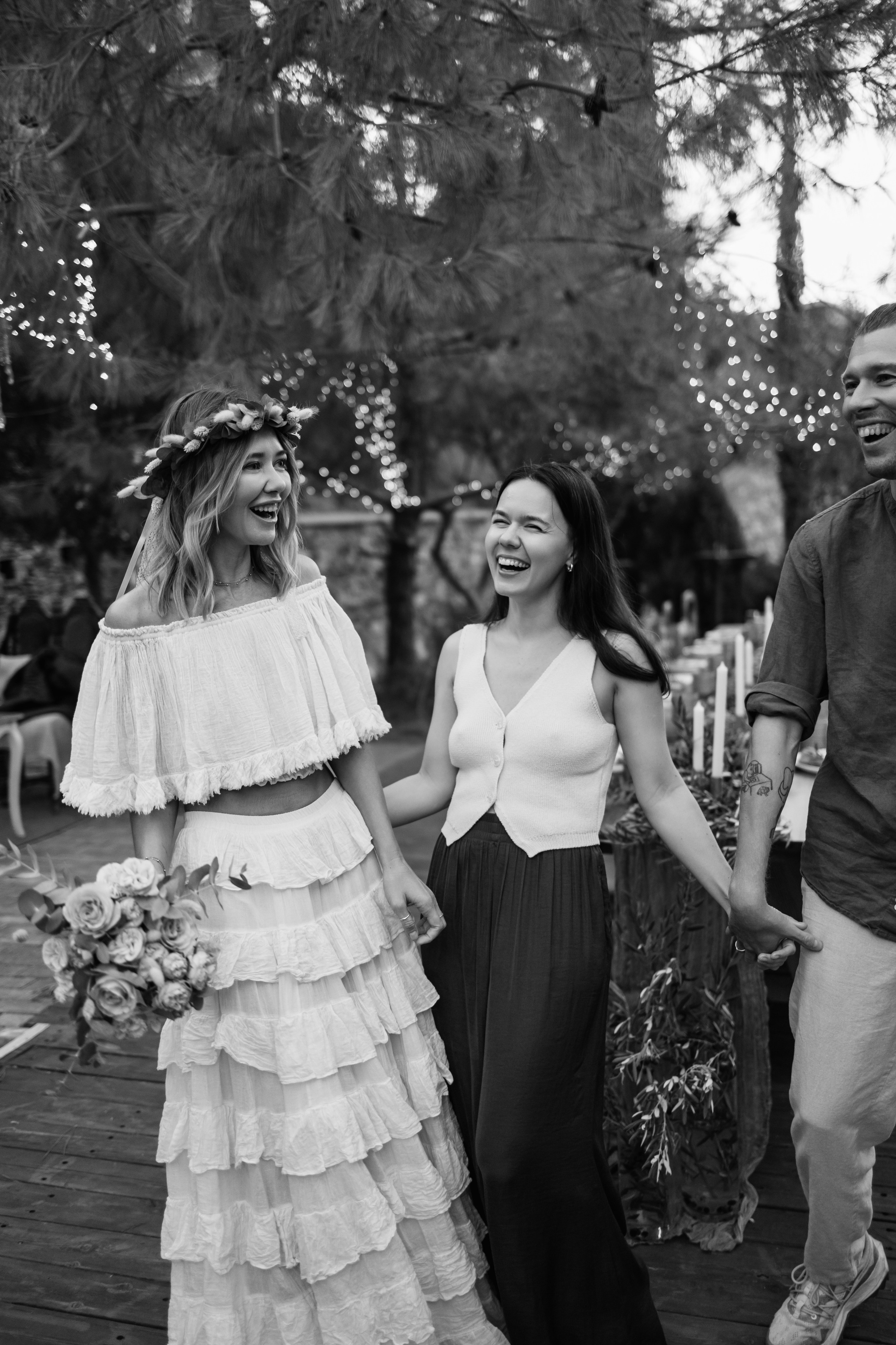Inga & Alex. Photographer Alina Sparrow