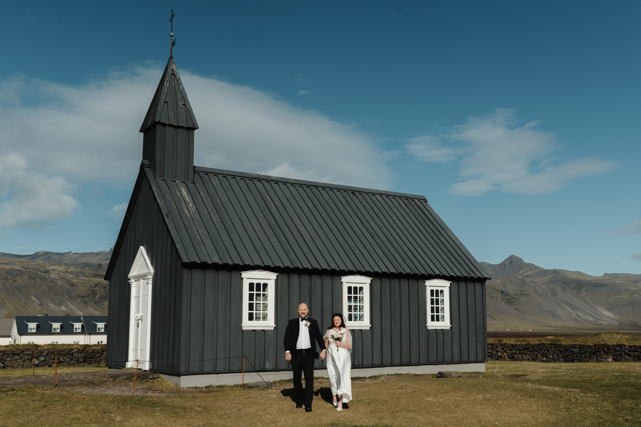 Emma and Phil. Michalina Dzianach Wedding Photographer Iceland