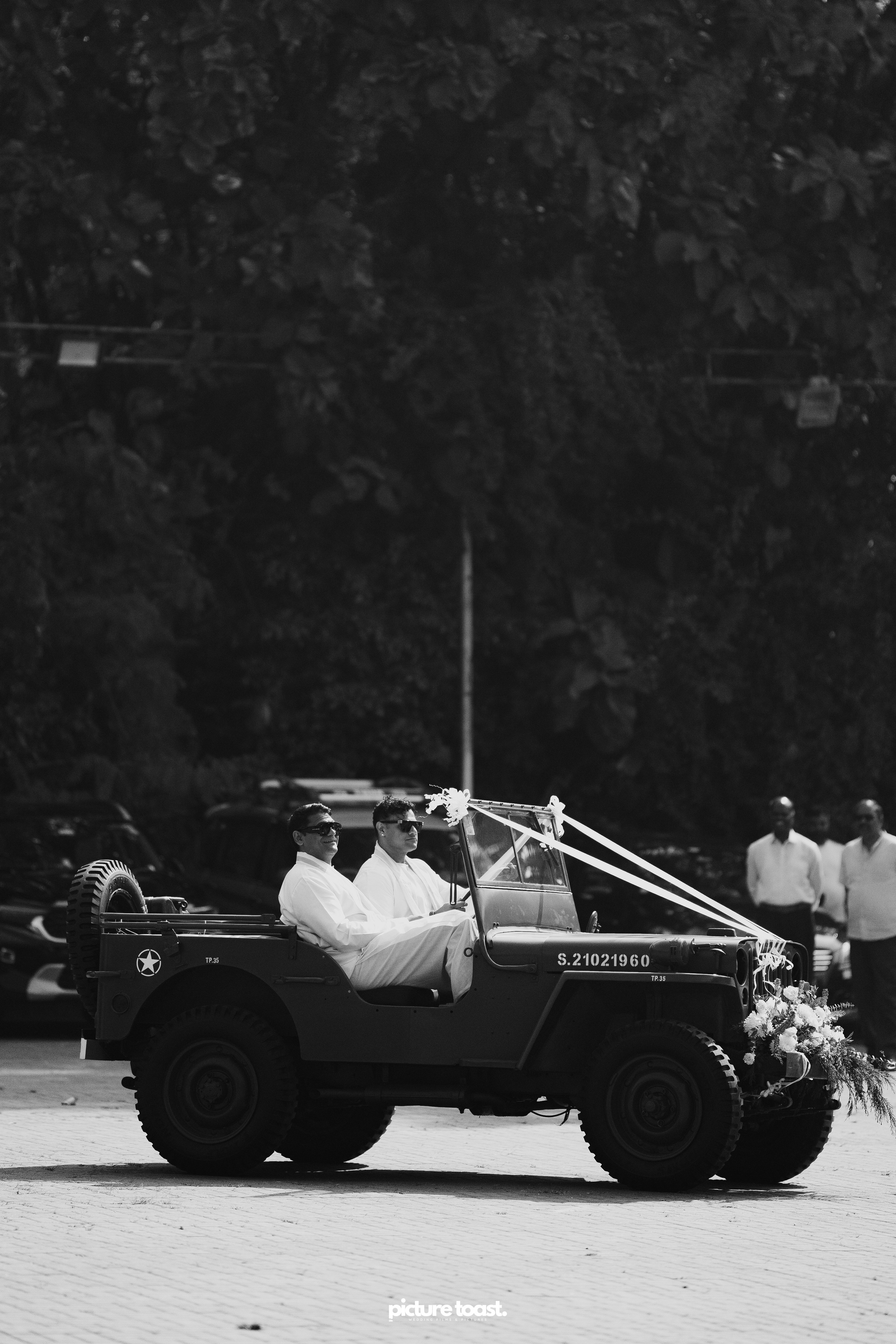 Blessing of Rajiv & Aashna. Fine art Wedding Photographers in India & Canada