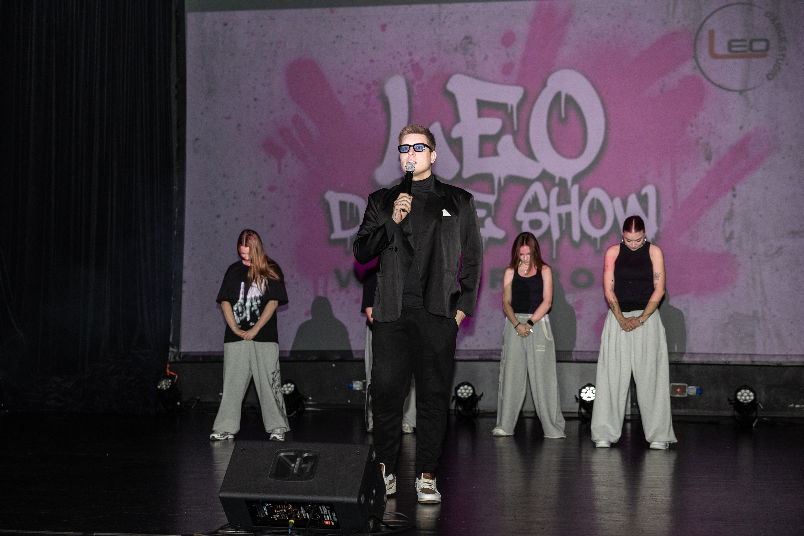 LEO DANCE SHOW WINTER 2025. Семейный и детский фотограф в Варшаве Мила Бобровская