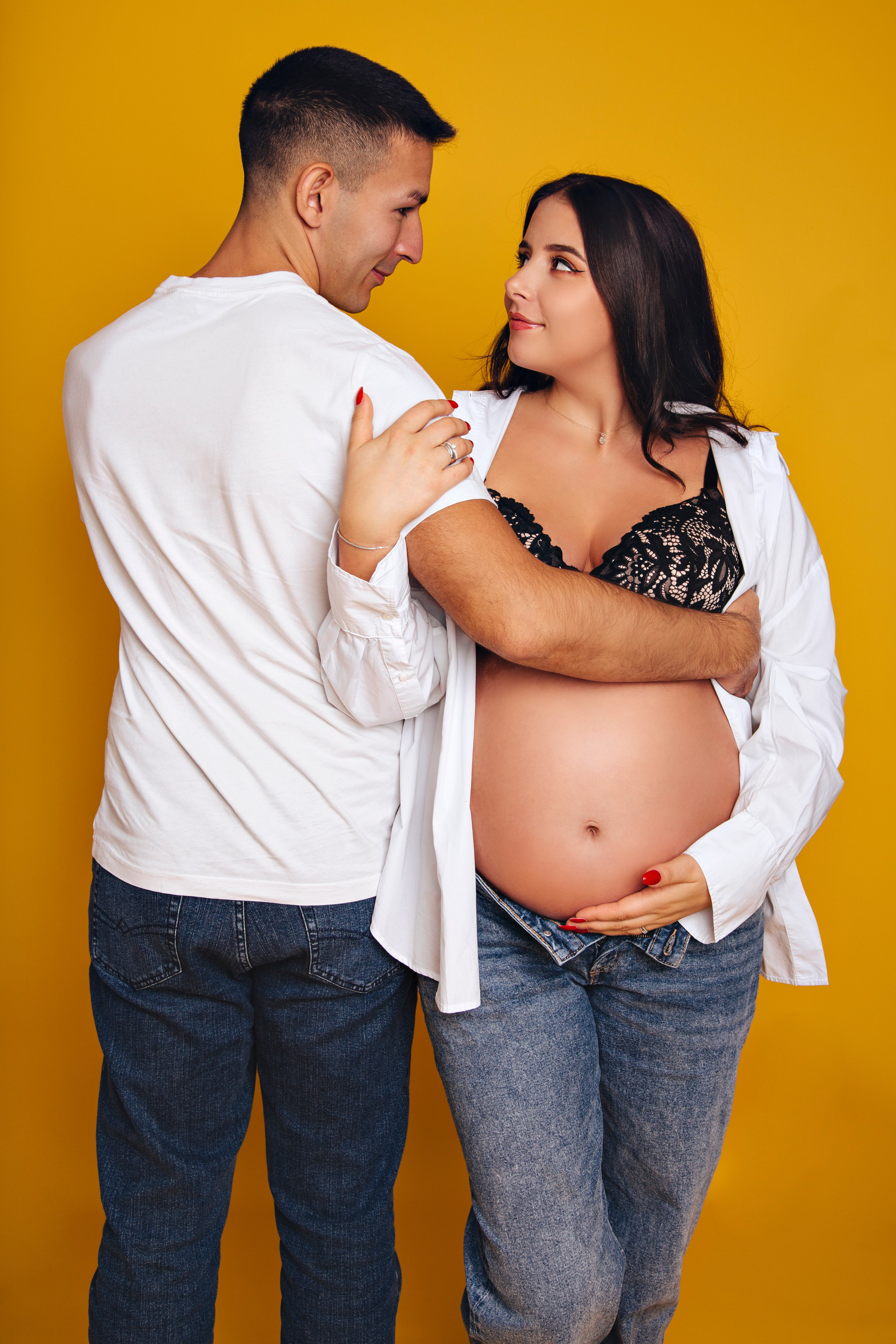 Babybauch. Neugeborenen, Kinder, Familie Fotografin Oberhausen NRW Marina Lykov