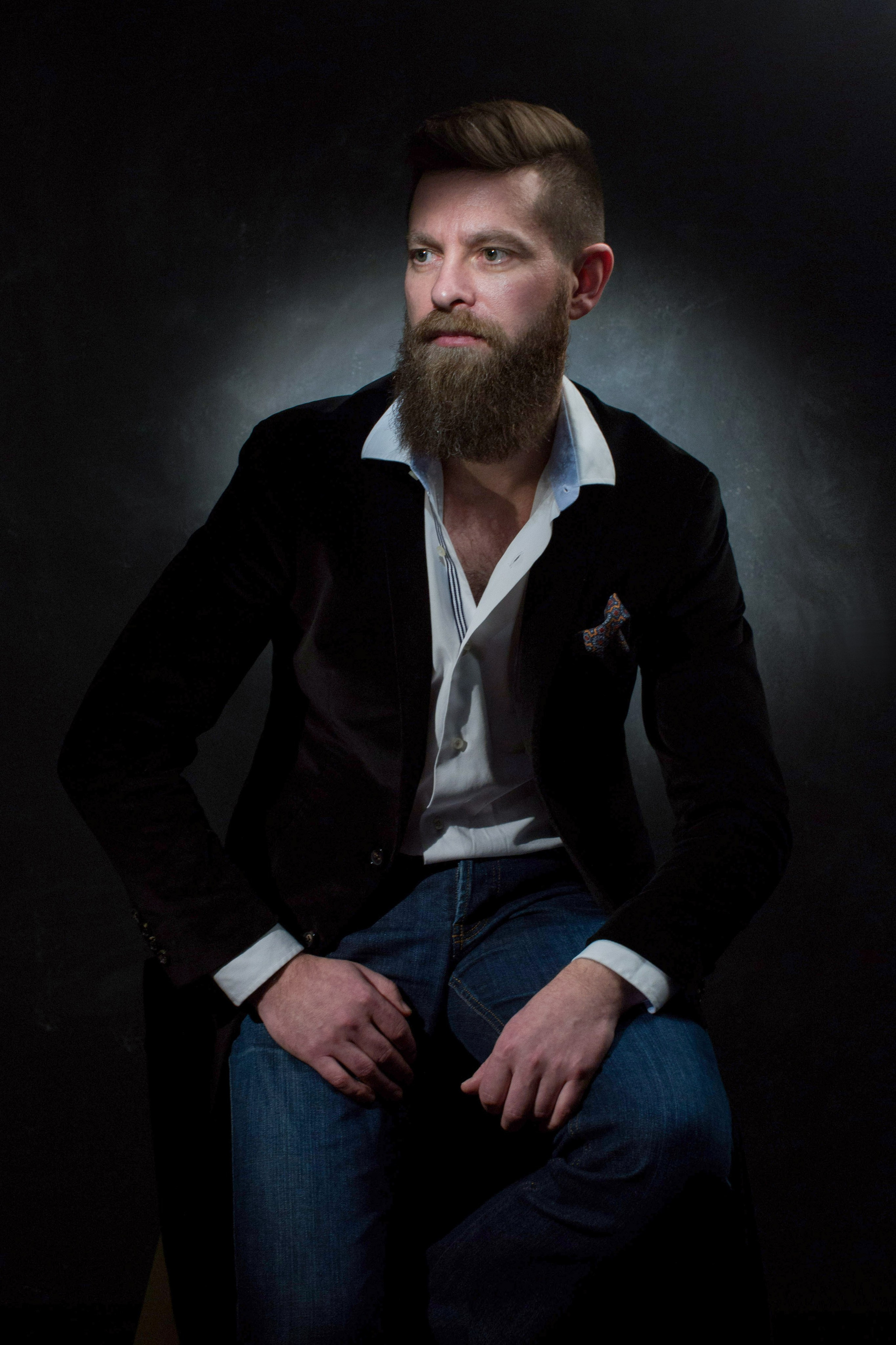 Business portrait in Sofia. Photographer in Sofia Irina Shadurskaya