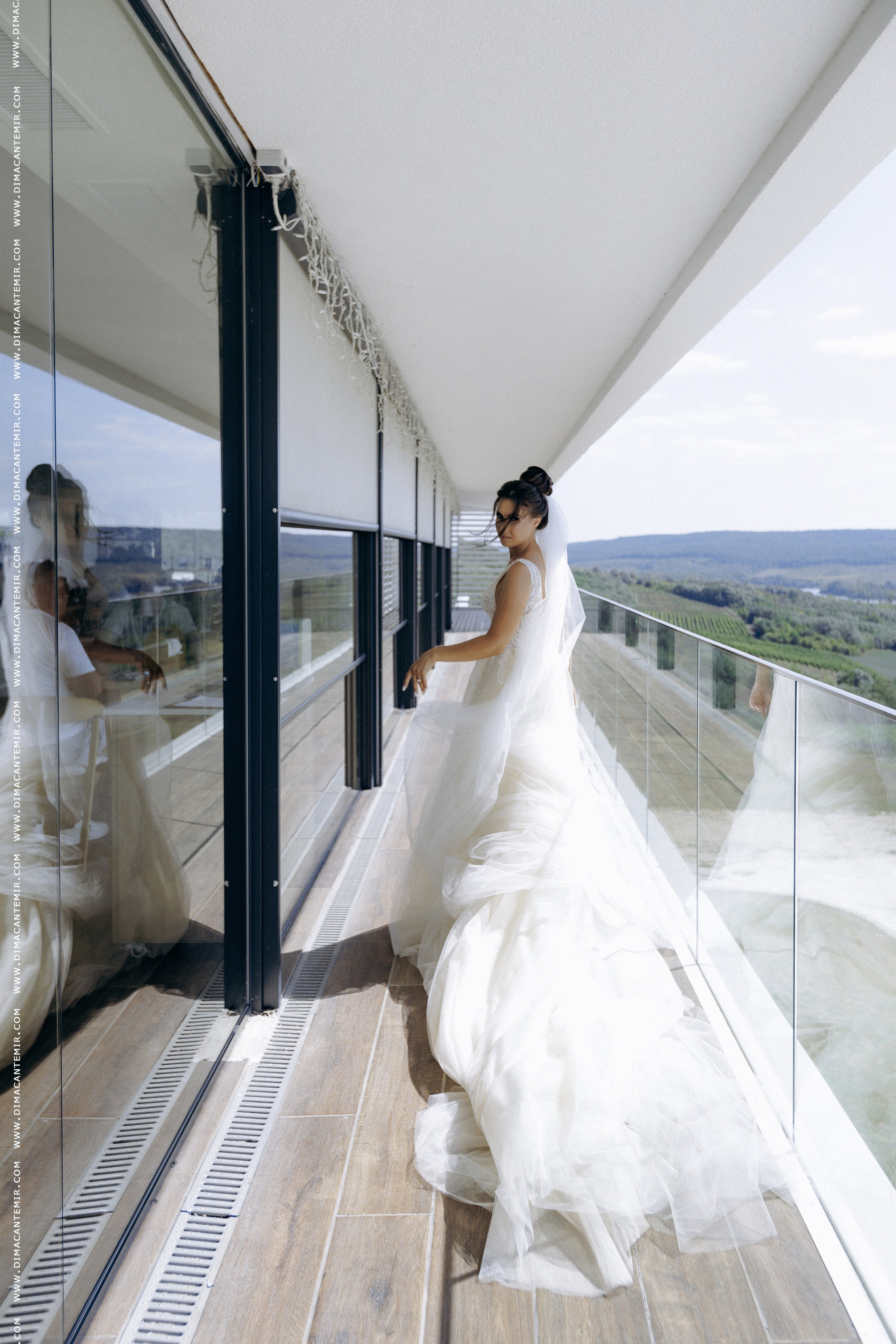 TUDOR & ALIONA | Gril Parc. Fotograf de nuntă în Chisinau, Moldova. Poze și Video Comerciale