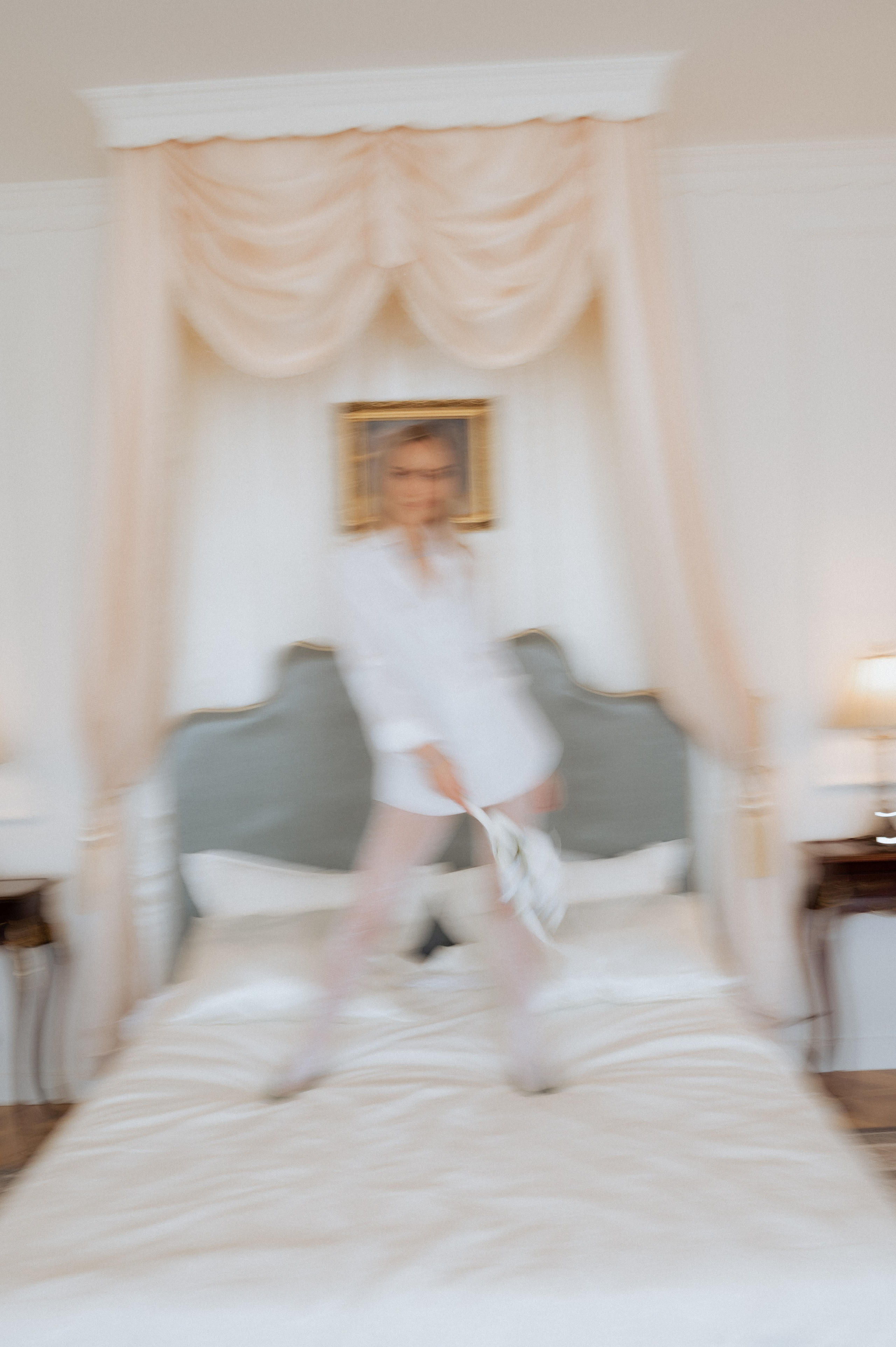 The Pearl Room. Alexandra Hanu Photographer