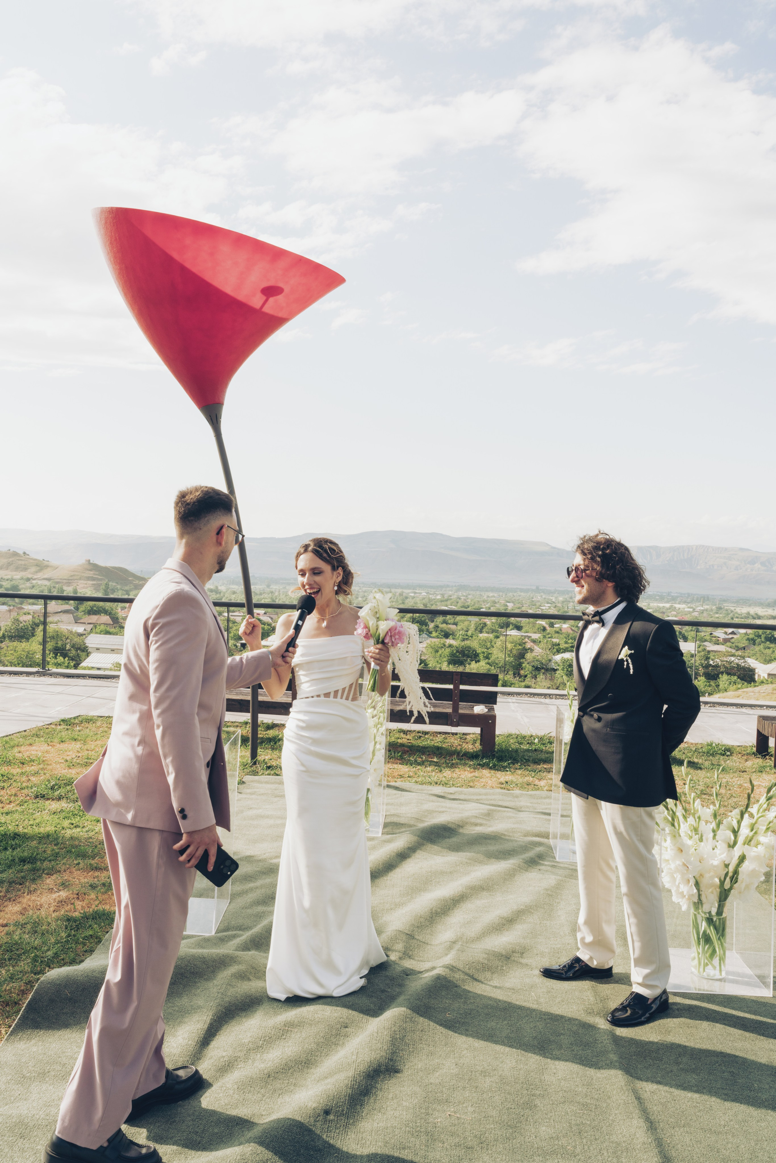 Weddings Chateau Mephis Kalaki. Create your own history with Pierre Studio