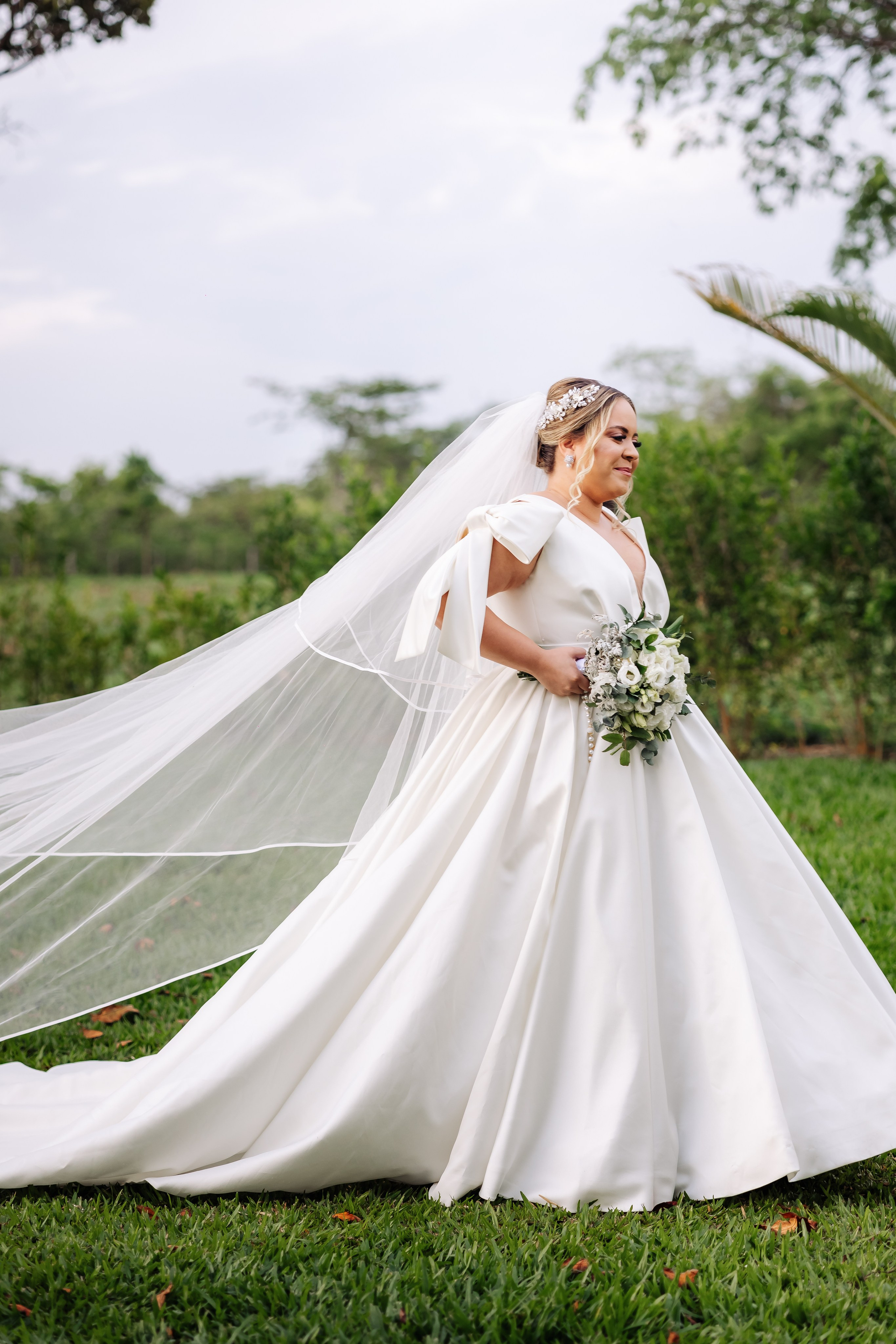Britany e Rodrigo. Fotografia de casamento e ensaios | Montes Claros/MG