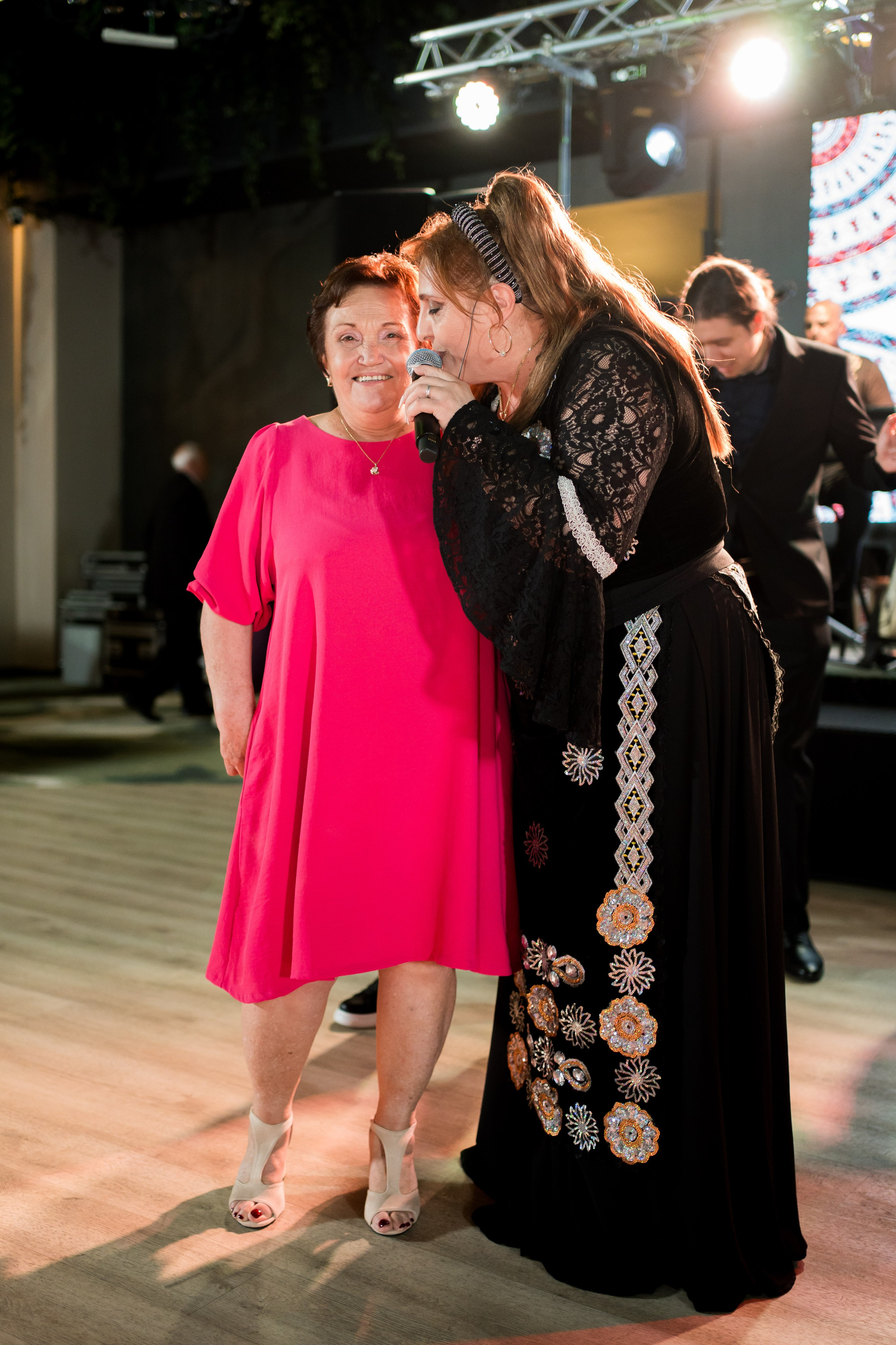 PARTY. Gabriel Florea — Fotograf nuntă București