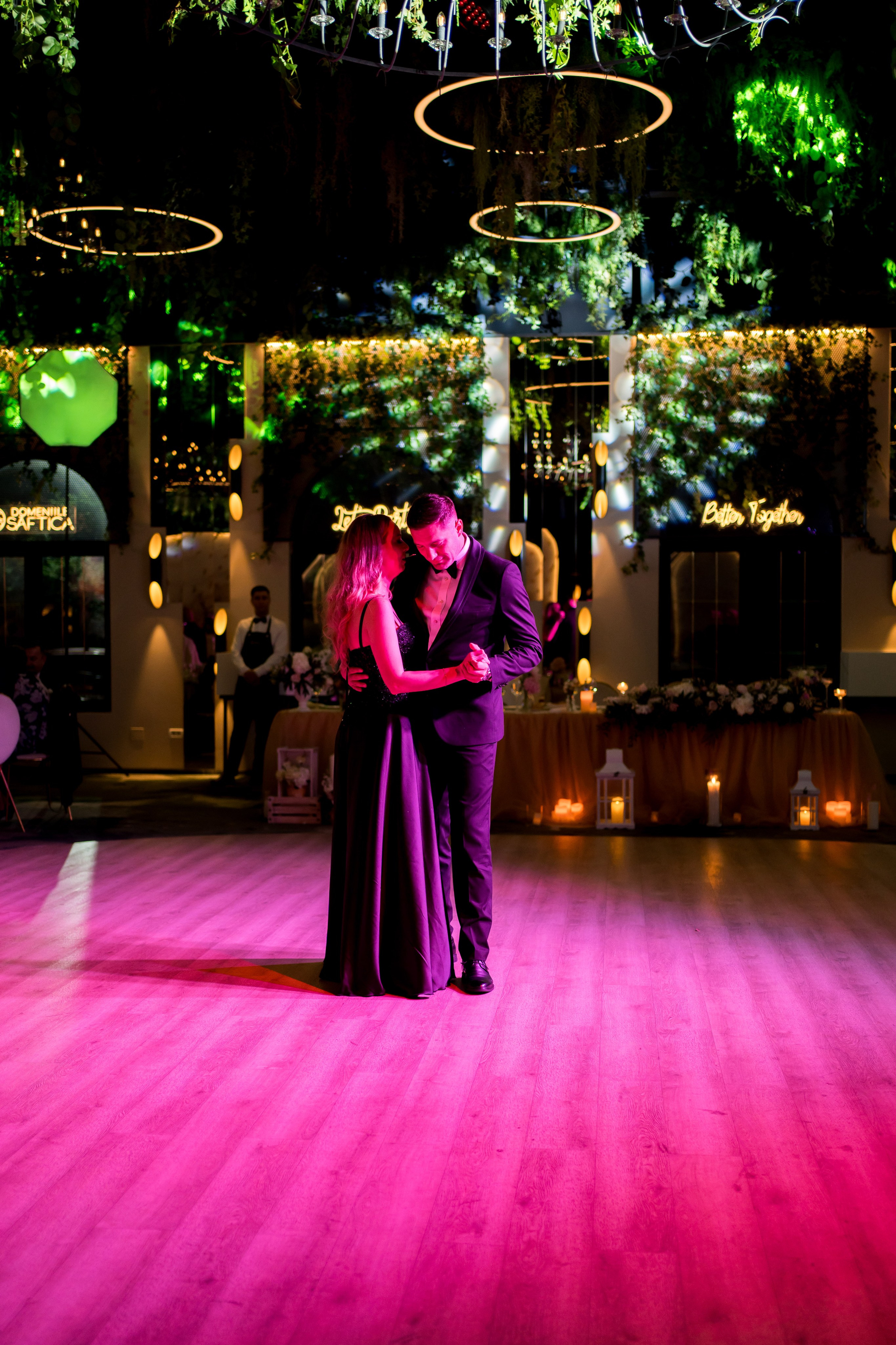 PARTY. Gabriel Florea — Fotograf nuntă București