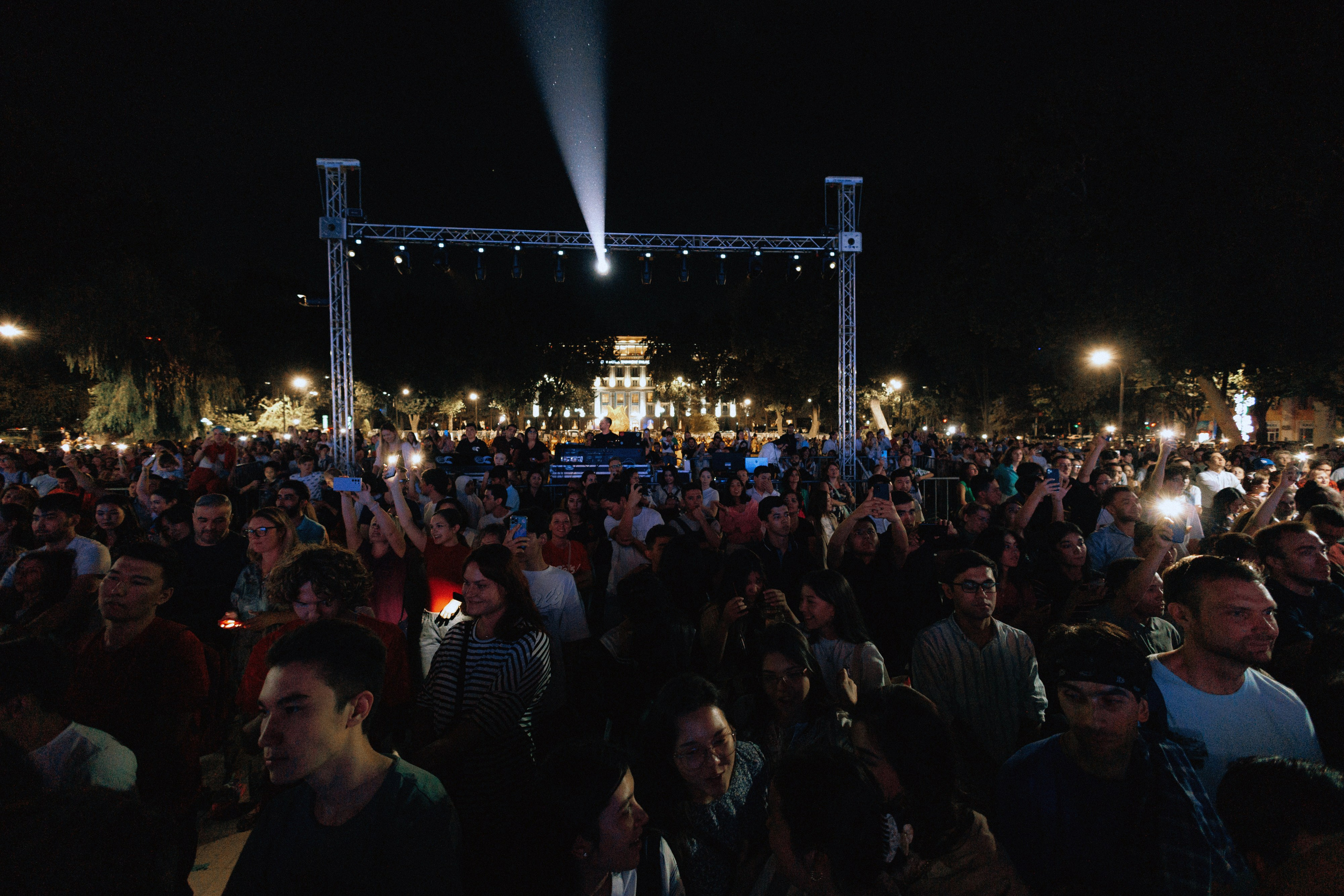 Stephen Ridley в Ташкенте. Photographer Yura Artykov, Tashkent